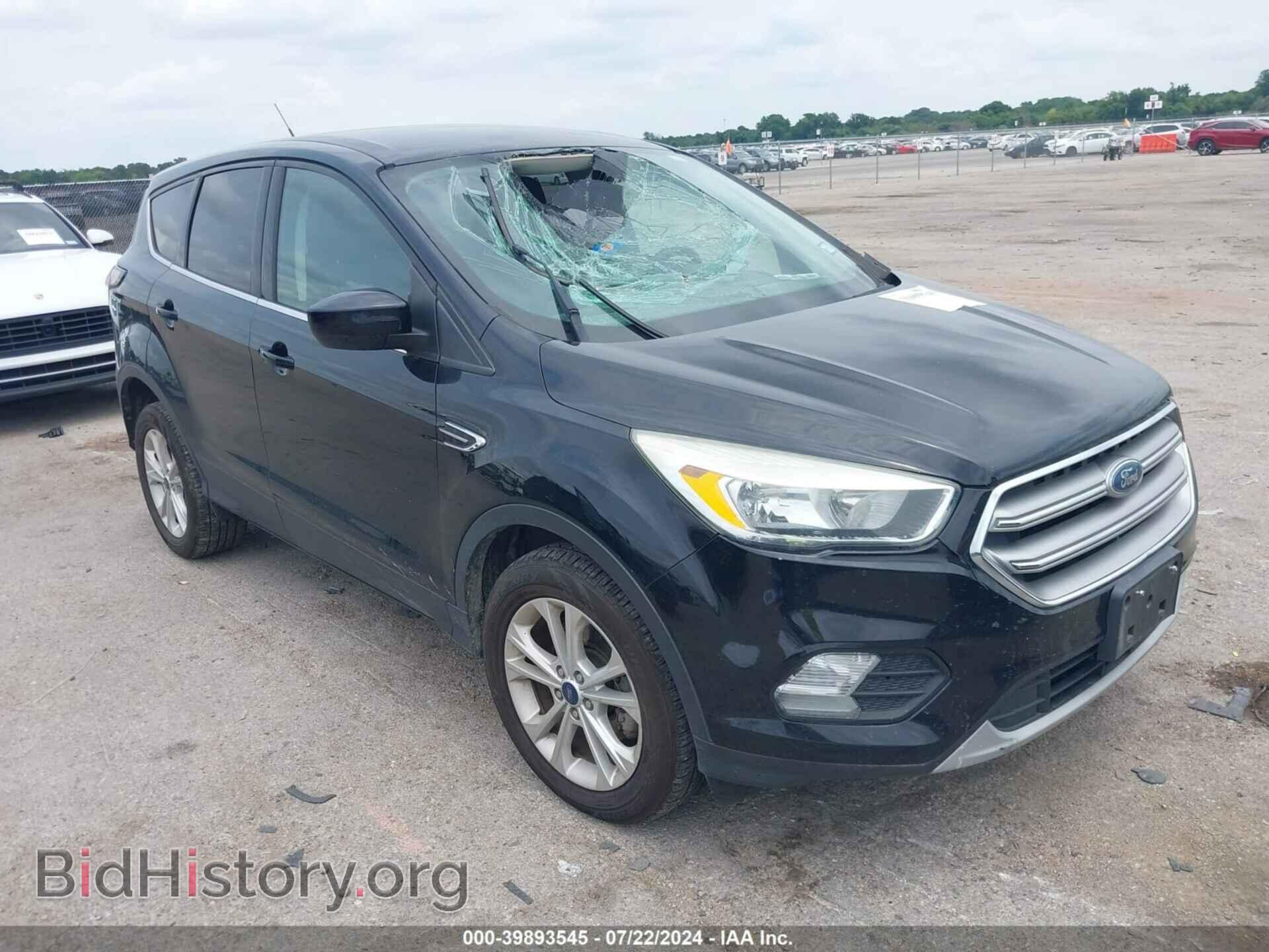 Фотография 1FMCU0GD5HUE06219 - FORD ESCAPE 2017