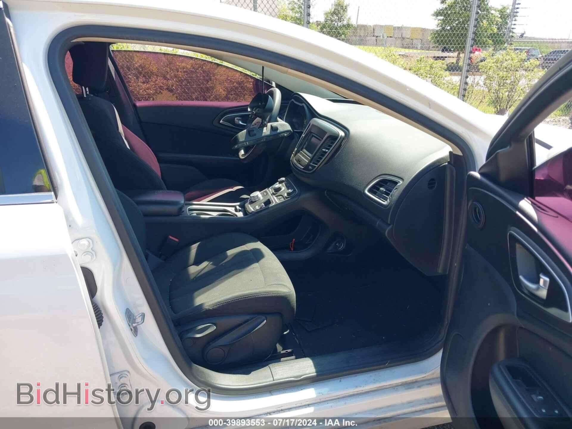 2016 CHRYSLER 200 - VIN: 1C3CCCAB4GN117863 - Photo 5