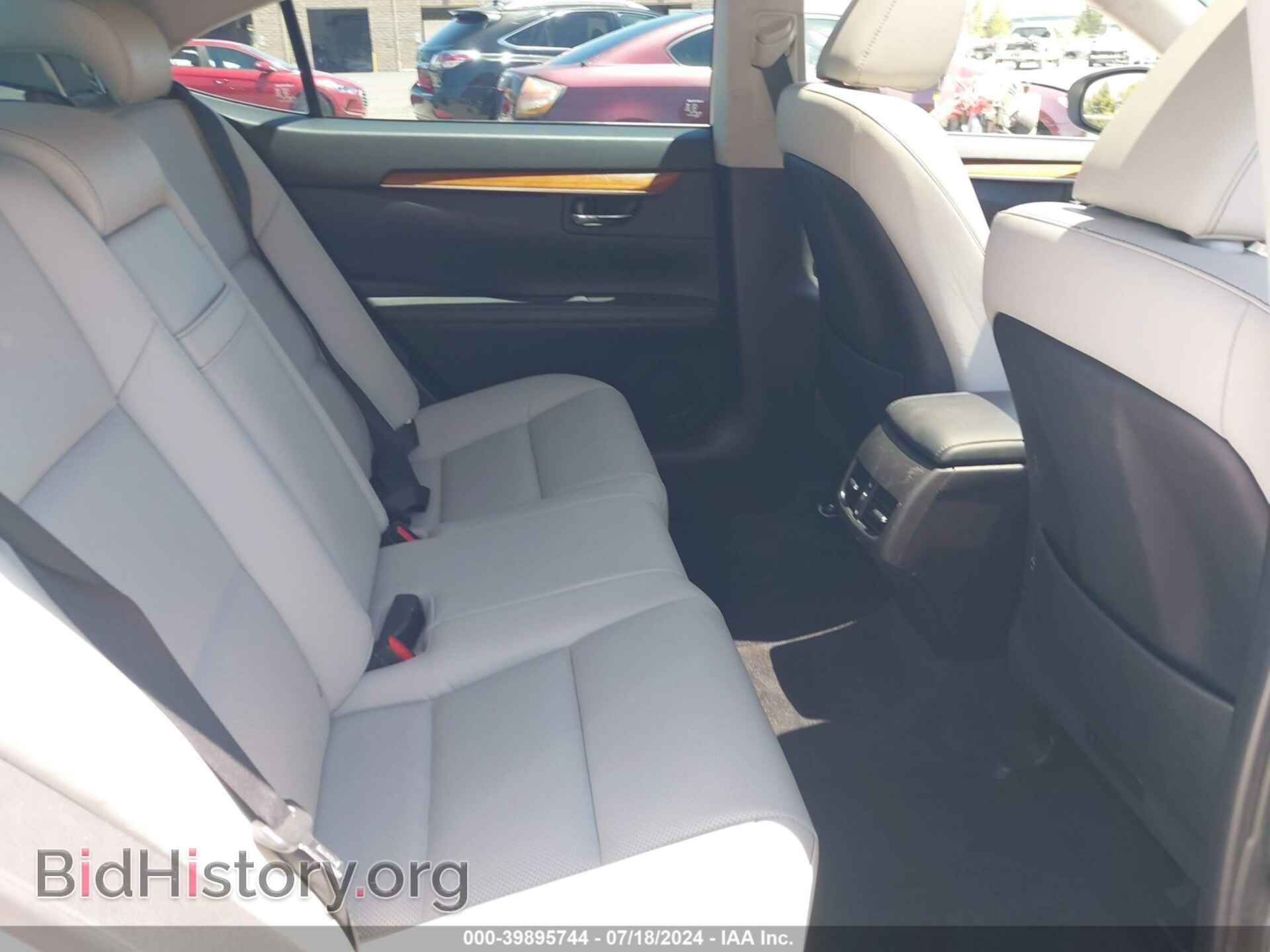 2015 LEXUS ES 300H - VIN: JTHBW1GG1F2095065 - Фото 8