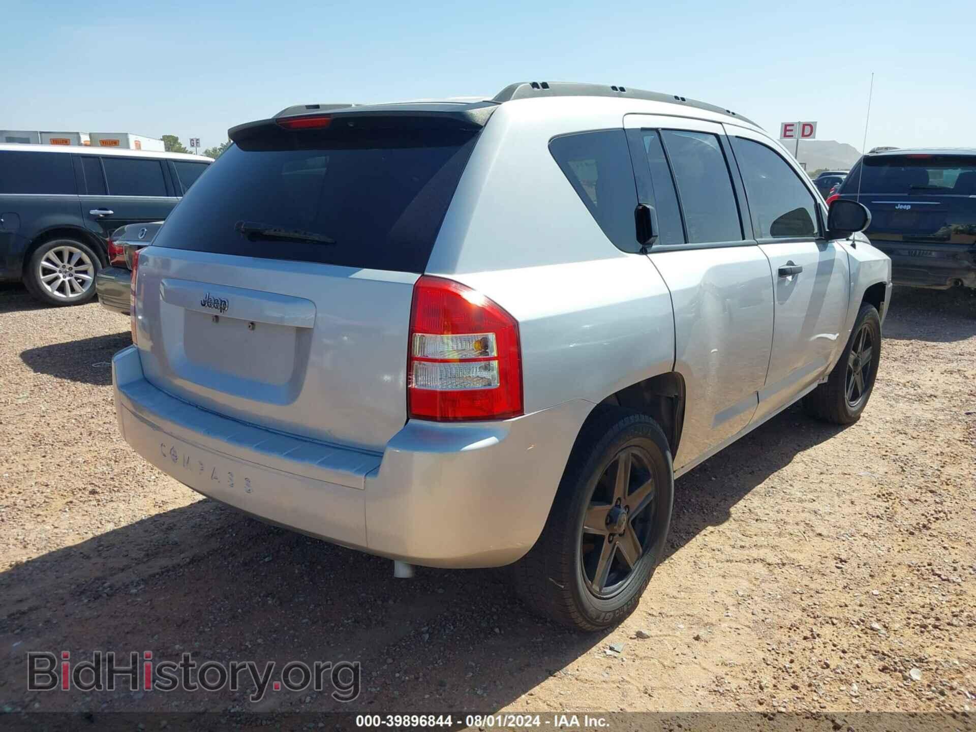 2007 JEEP COMPASS - VIN: 1J8FT47W37D153843 - Фото 4