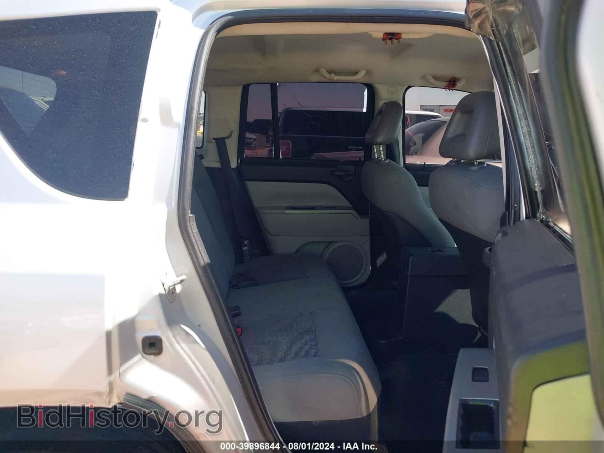 2007 JEEP COMPASS - VIN: 1J8FT47W37D153843 - Фото 8