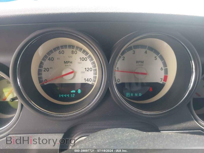 2010 Dodge CHALLENGER (VIN 2B3CJ4DV8AH322102) — фото 7 из 11