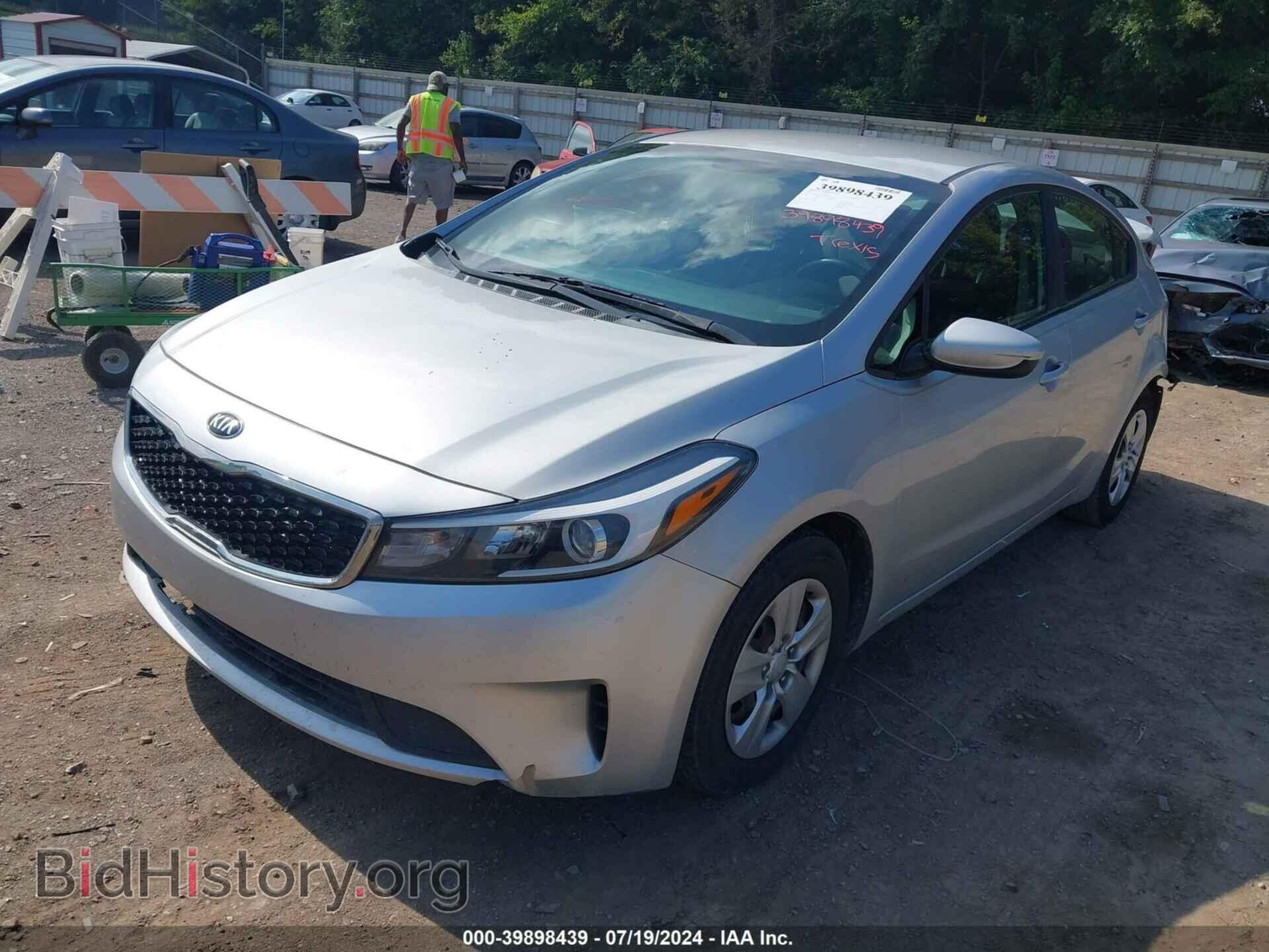 2017 KIA FORTE - VIN: 3KPFK4A74HE092692 - Фото 2
