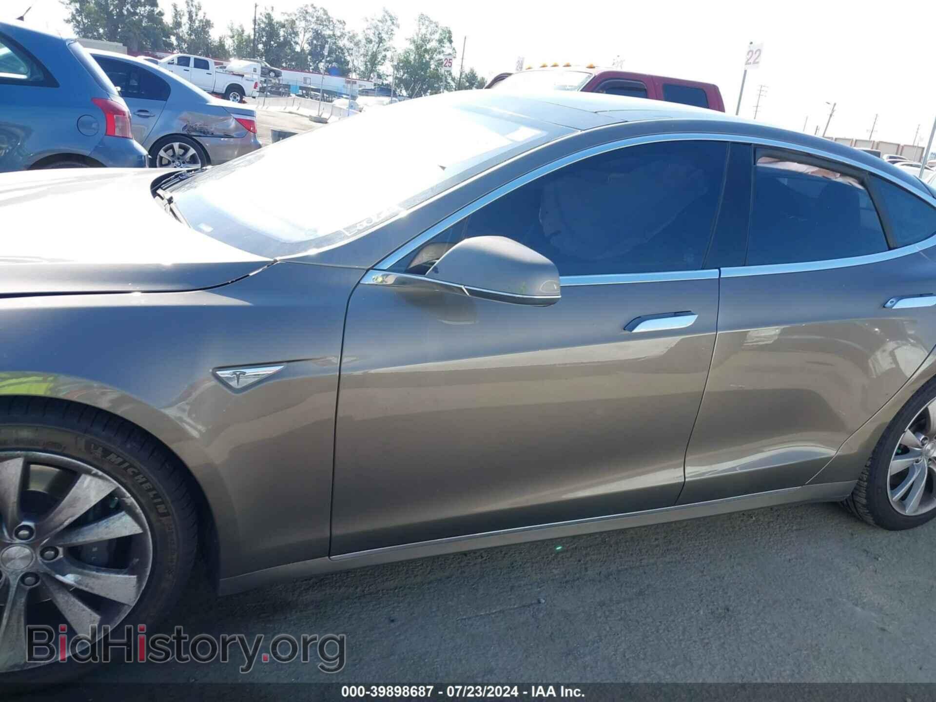 2016 TESLA MODEL S - VIN: 5YJSA1E22GF142805 - Photo 14