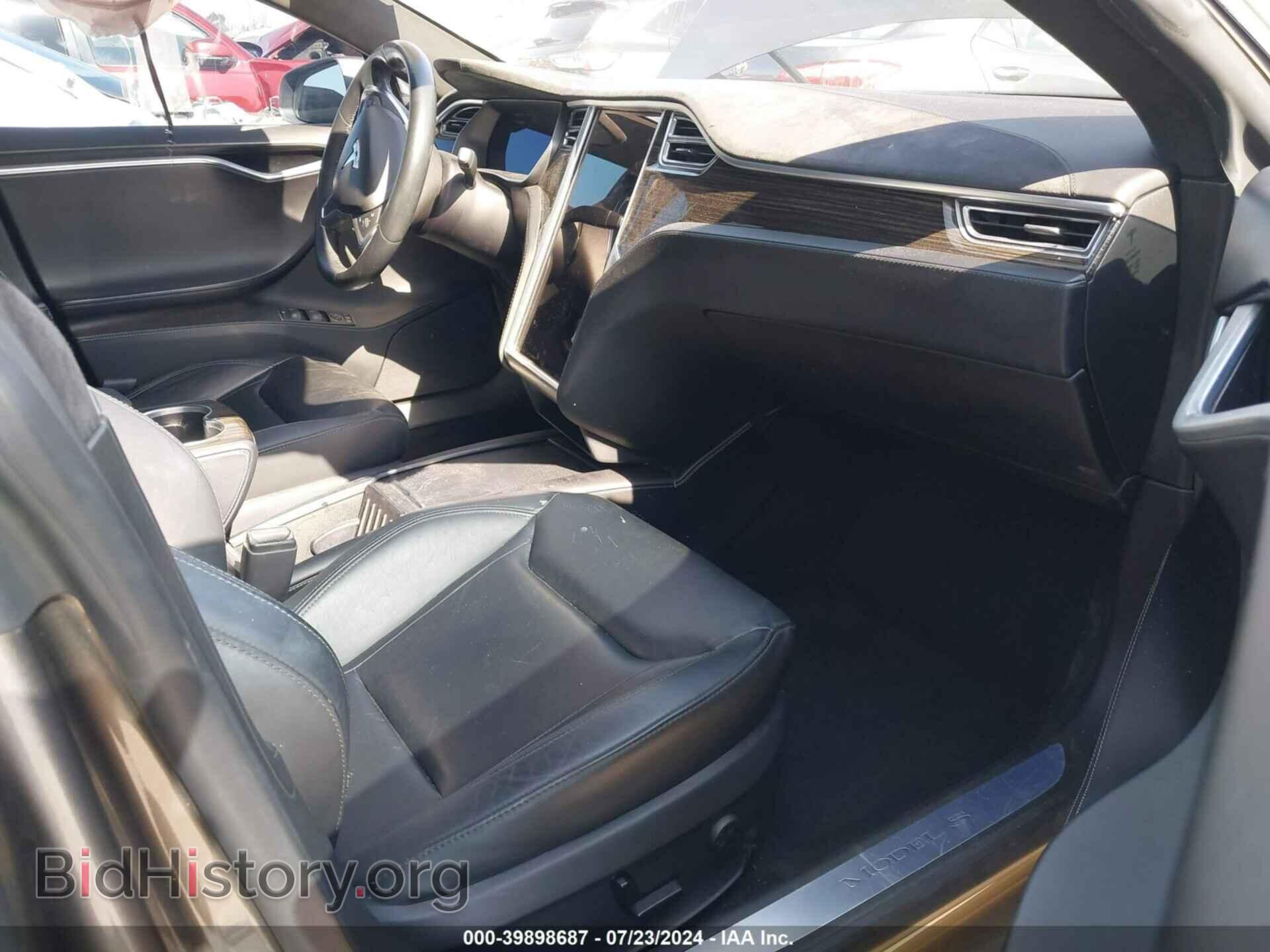 2016 TESLA MODEL S - VIN: 5YJSA1E22GF142805 - Photo 5