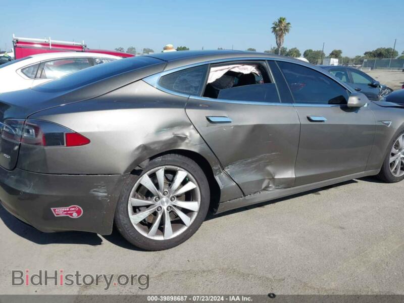 2016 Tesla MODEL S (VIN 5YJSA1E22GF142805) — photo 6 of 18