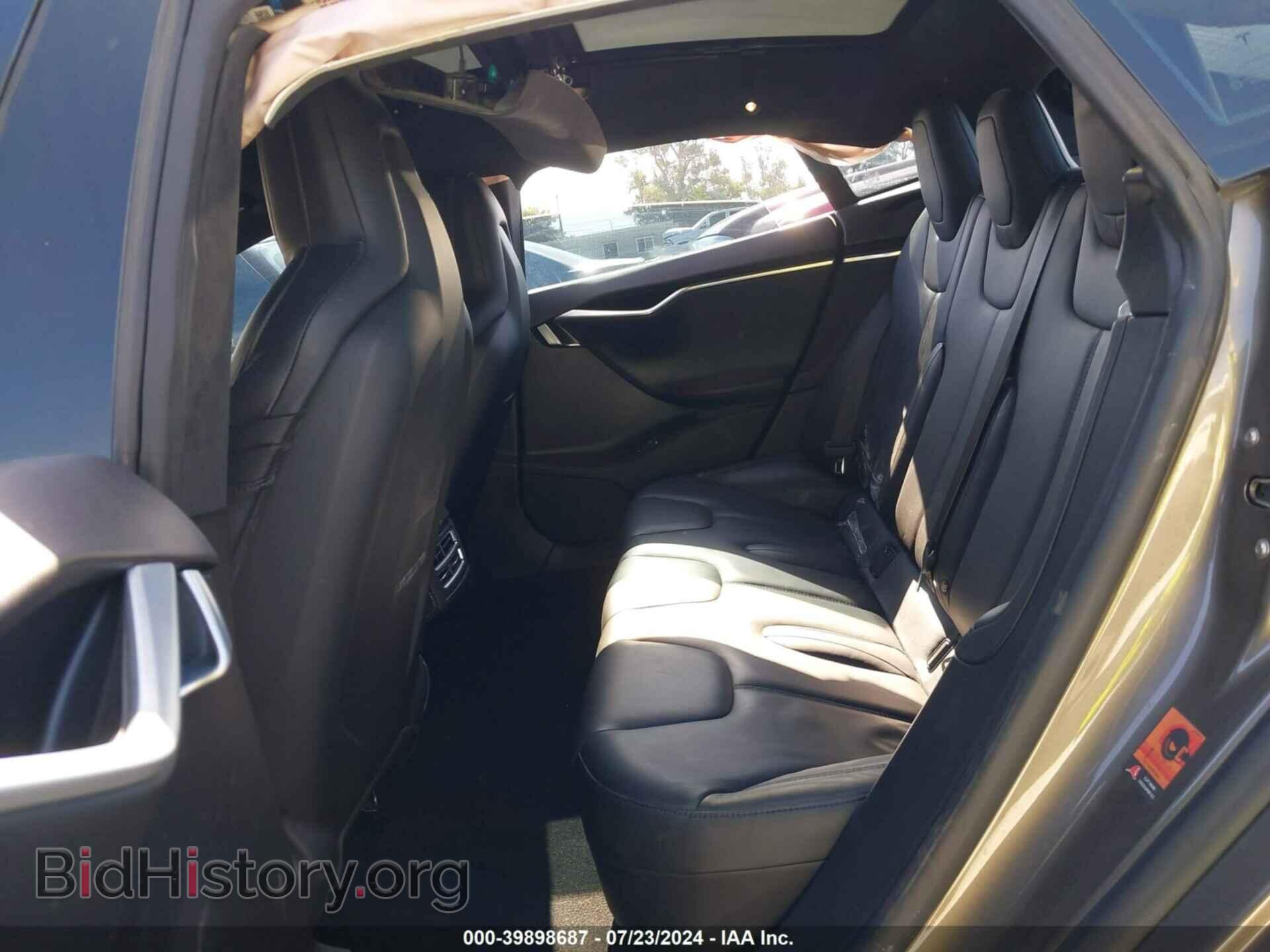 2016 TESLA MODEL S - VIN: 5YJSA1E22GF142805 - Photo 8