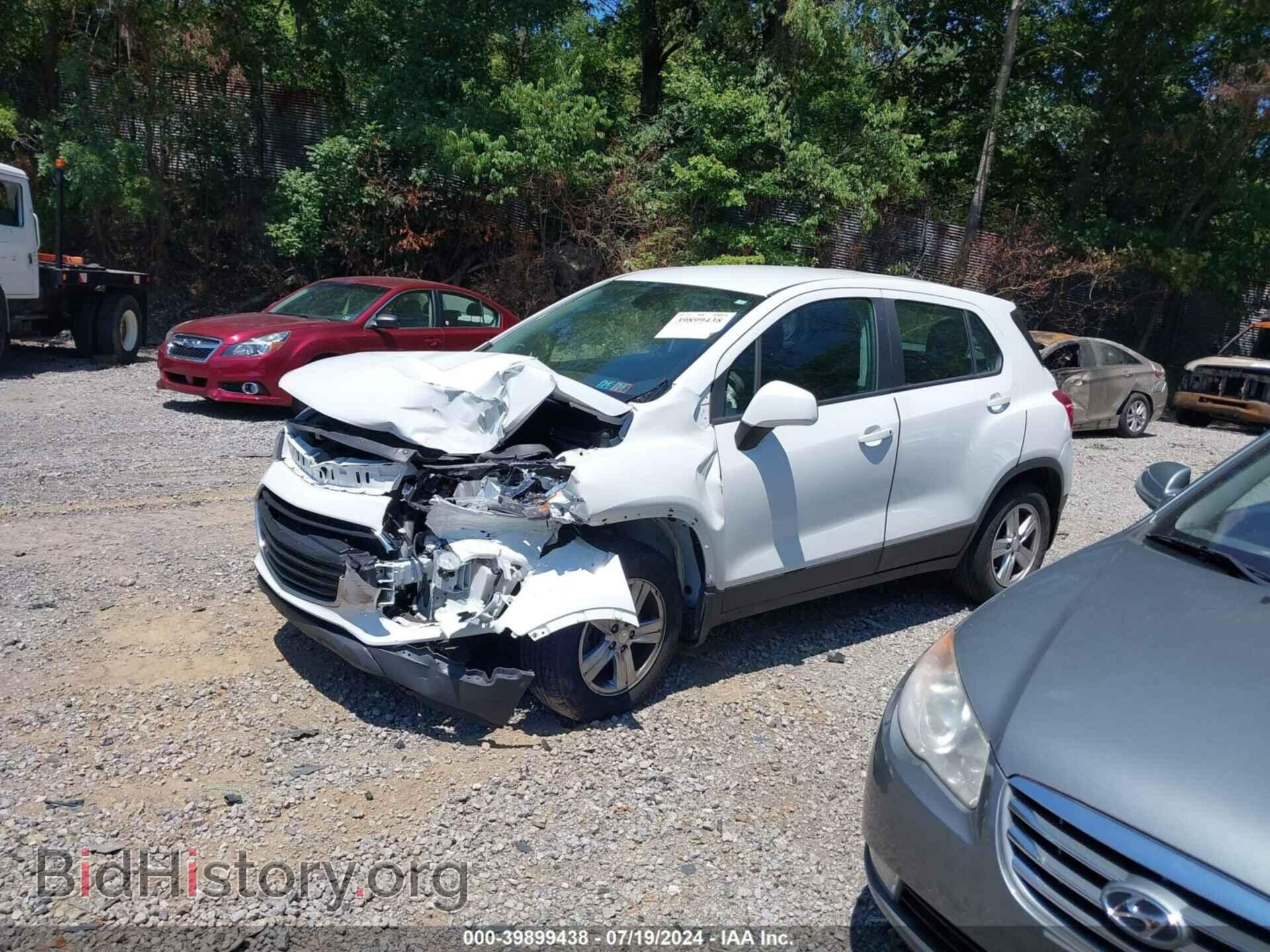 2019 CHEVROLET TRAX - VIN: 3GNCJKSB3KL222937 - Фото 2