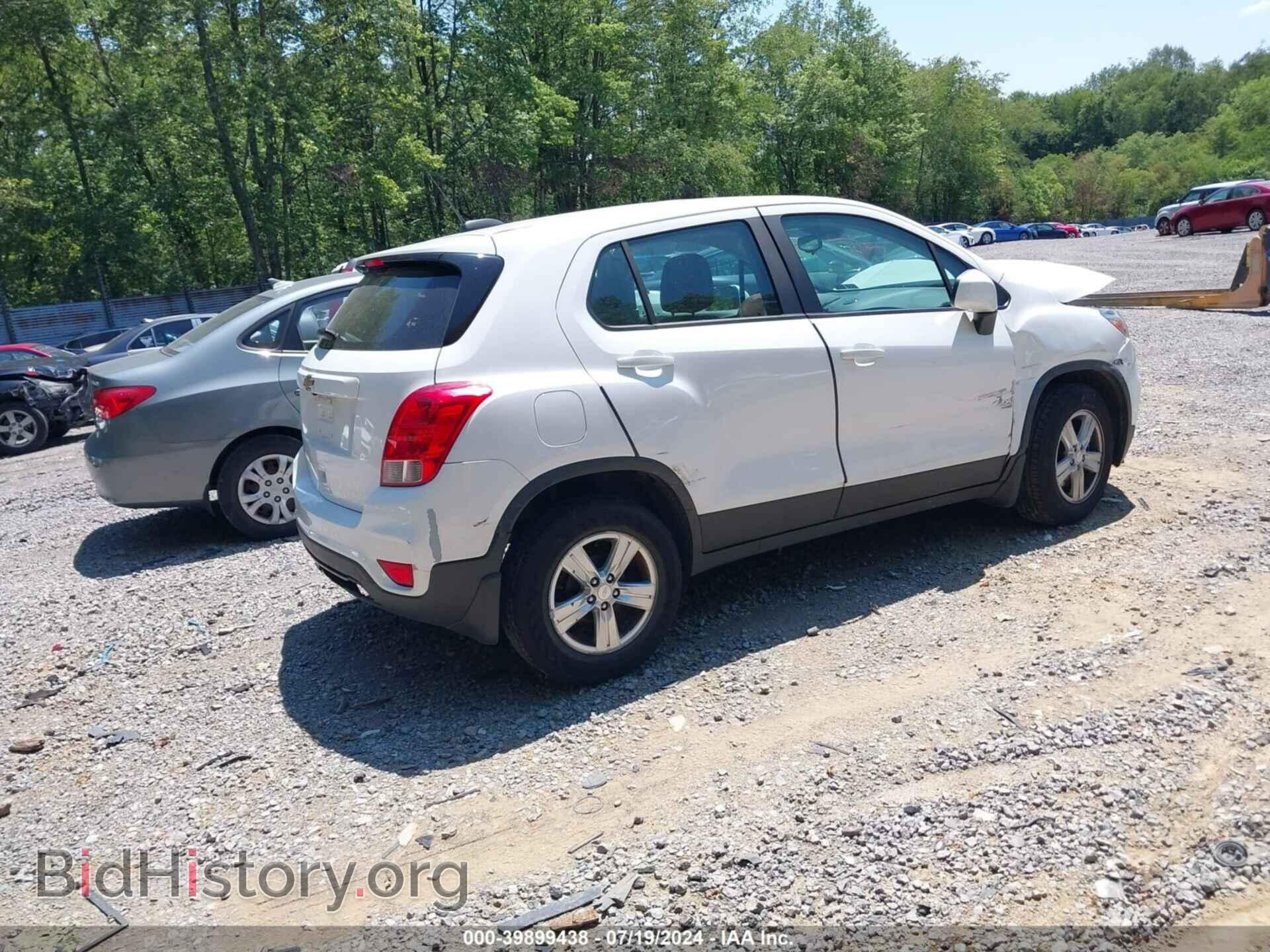 2019 CHEVROLET TRAX - VIN: 3GNCJKSB3KL222937 - Фото 4