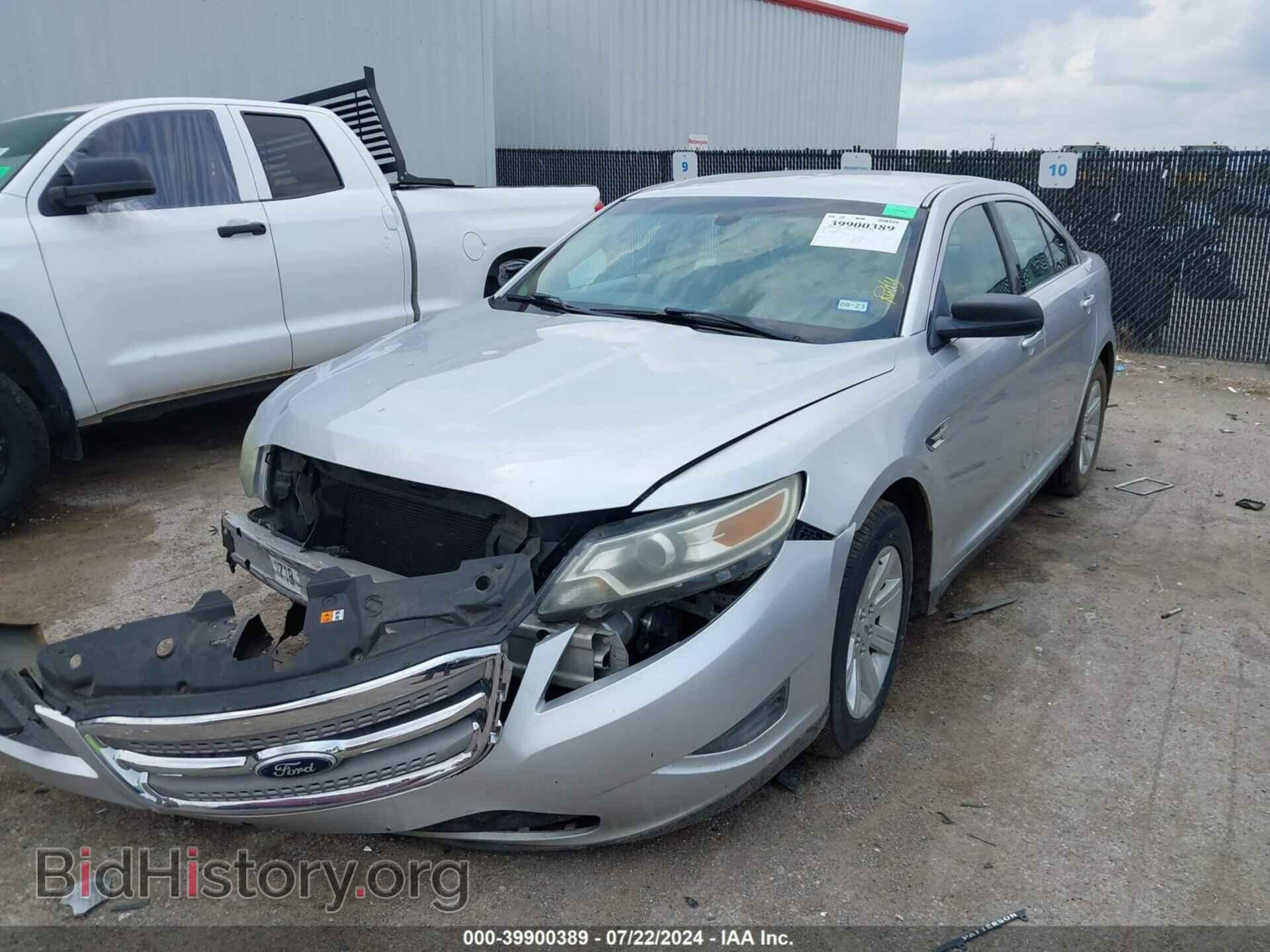 2011 FORD TAURUS - VIN: 1FAHP2DW4BG143199 - Photo 2