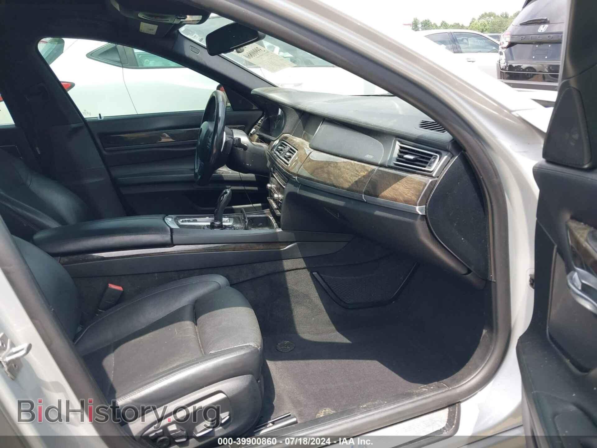 2013 BMW 750LI - VIN: WBAYE8C57DD132775 - Фото 5