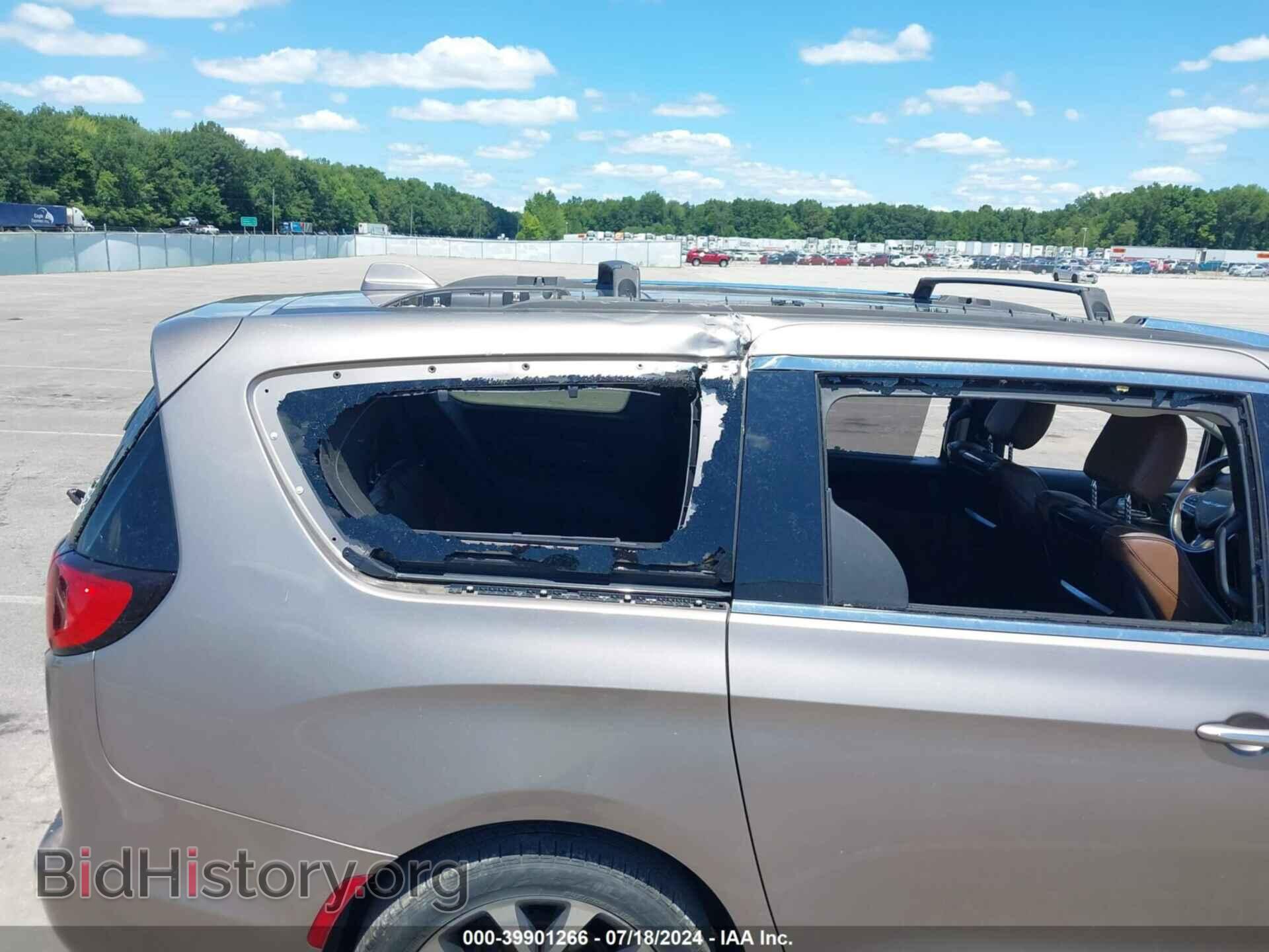 2017 CHRYSLER PACIFICA - VIN: 2C4RC1GGXHR627720 - Photo 6