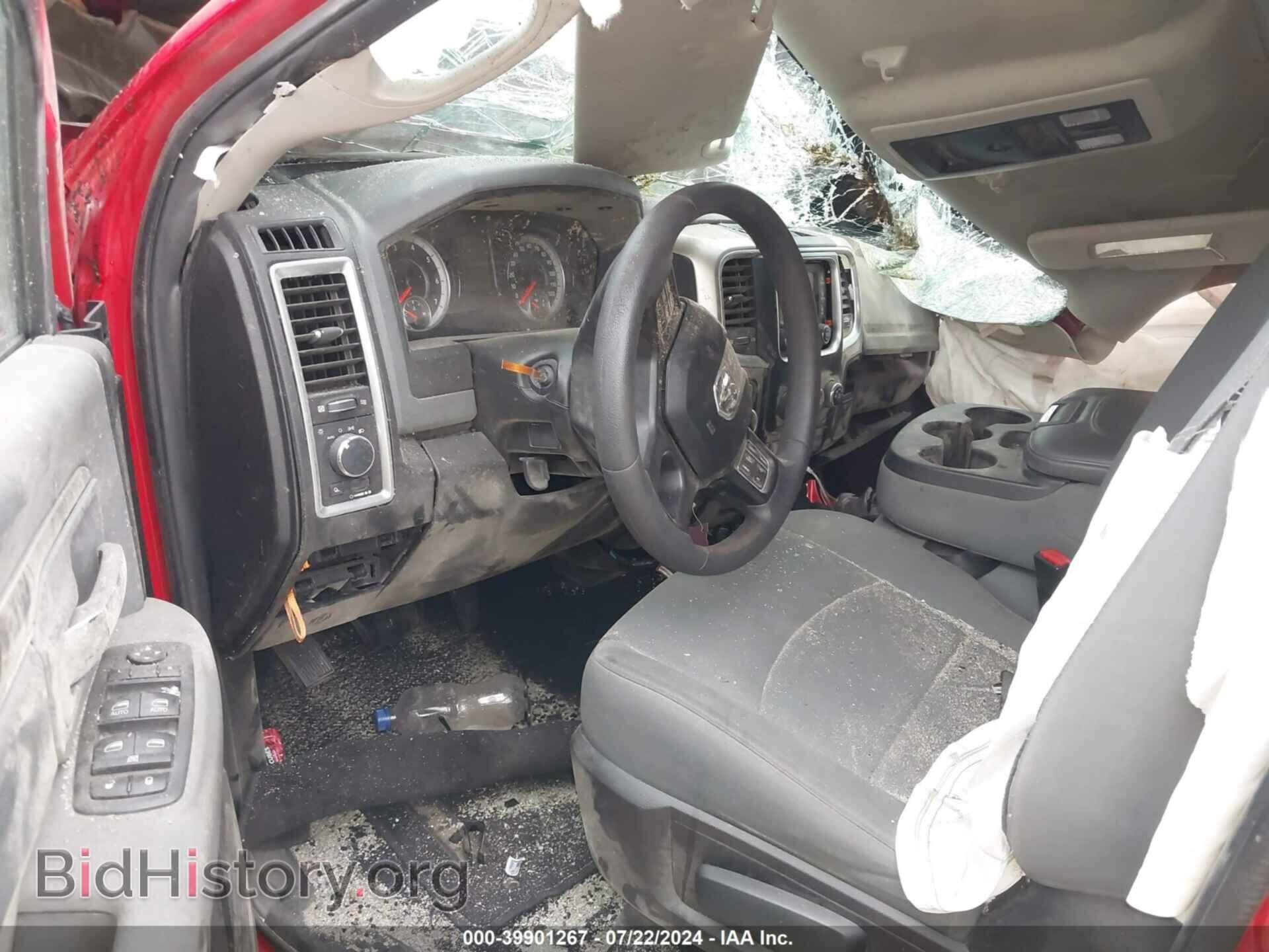 2019 RAM 1500 CLASSIC - VIN: 3C6RR7LT5KG628749 - Фото 5