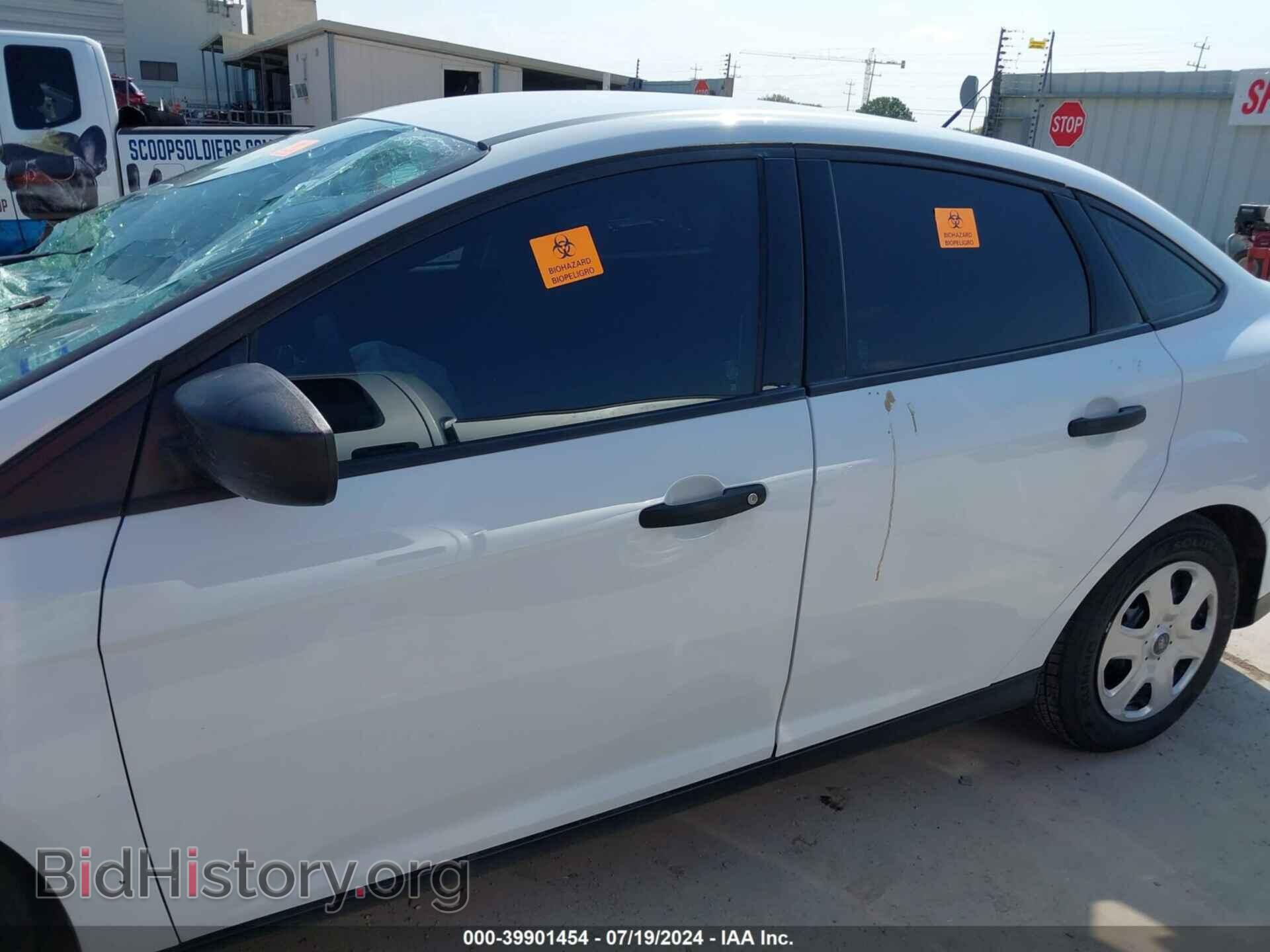2017 FORD FOCUS - VIN: 1FADP3E23HL205093 - Фото 14