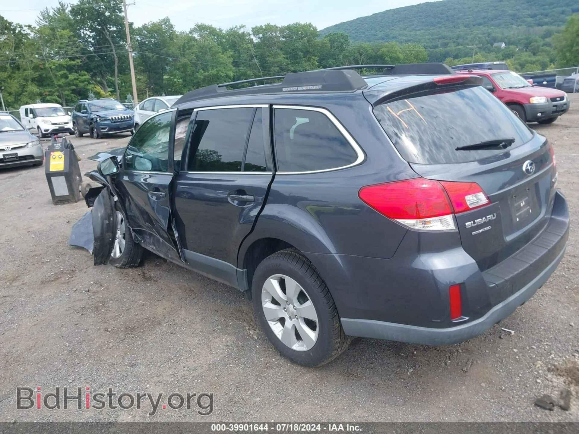 2011 SUBARU OUTBACK - VIN: 4S4BRBCC8B3443686 - Фото 3