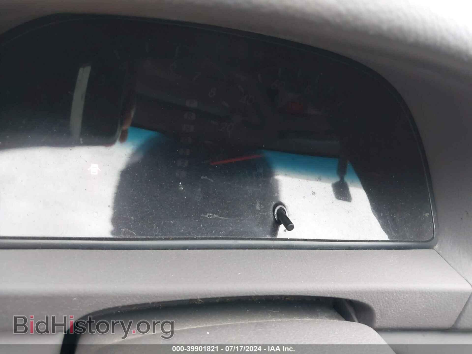 2006 TOYOTA CAMRY - VIN: 4T1BE32K06U711754 - Фото 7