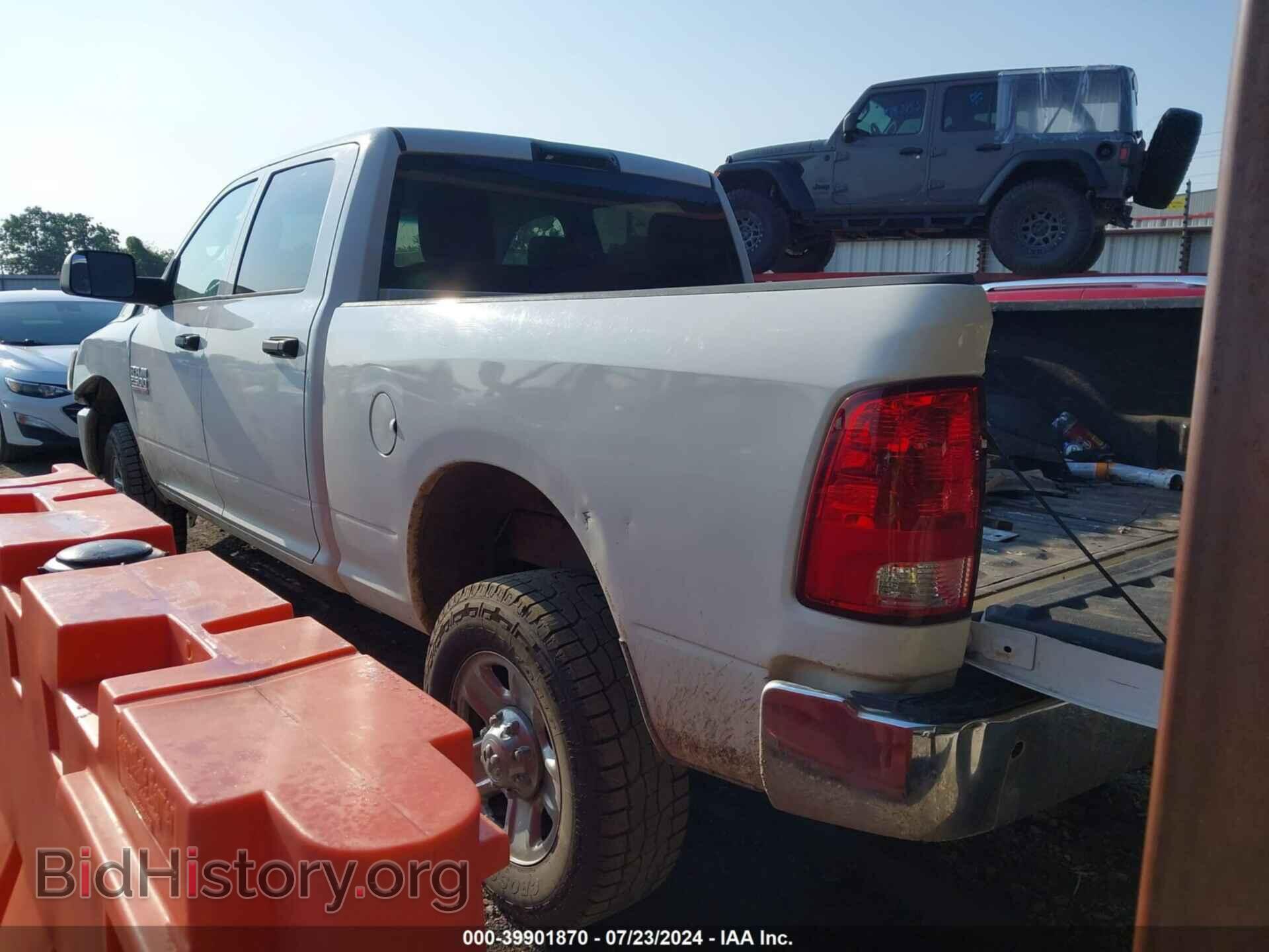 2016 RAM 2500 - VIN: 3C6UR5CL5GG111764 - Фото 3