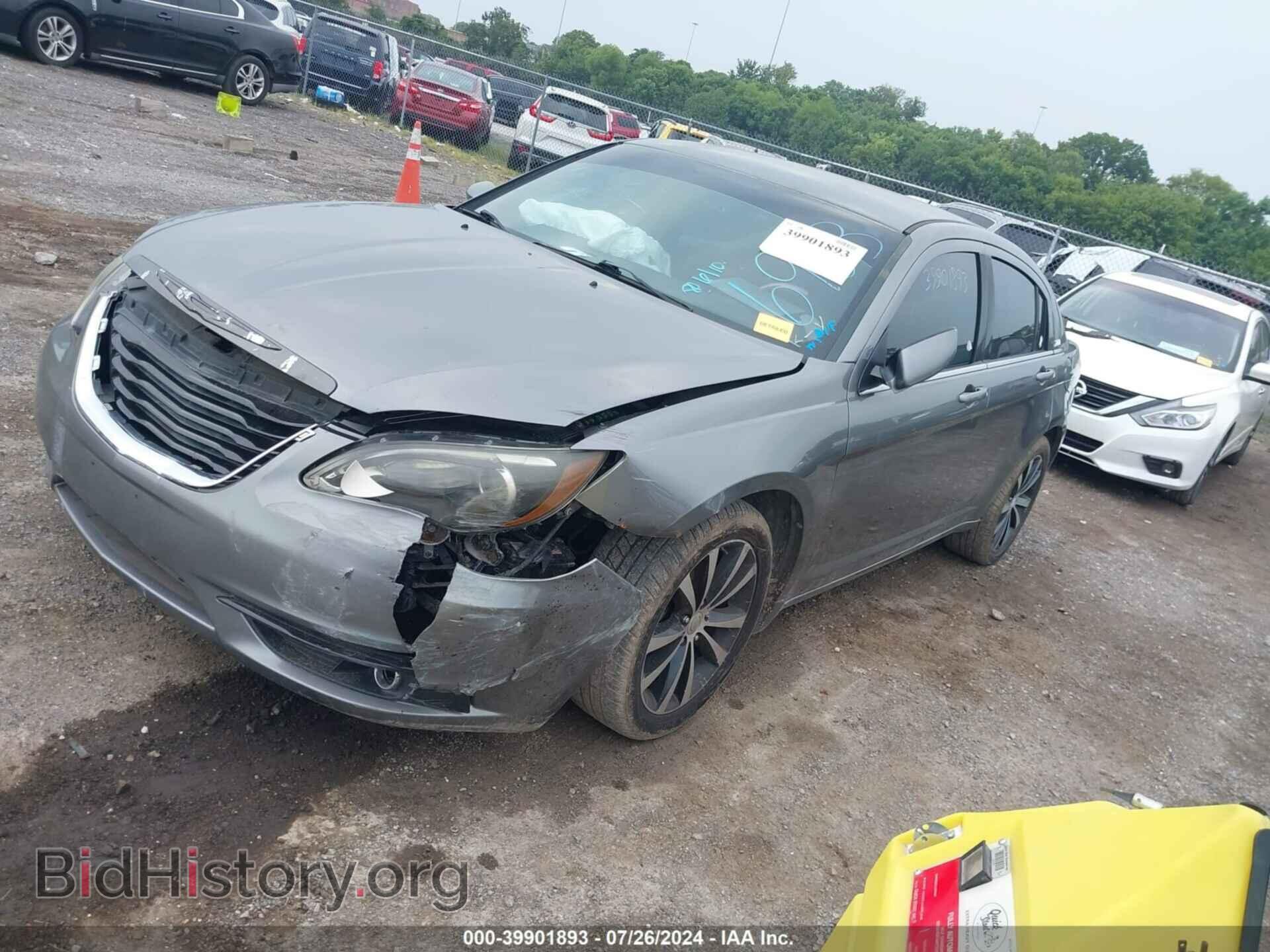 2013 CHRYSLER 200 - VIN: 1C3CCBBB4DN706903 - Фото 2