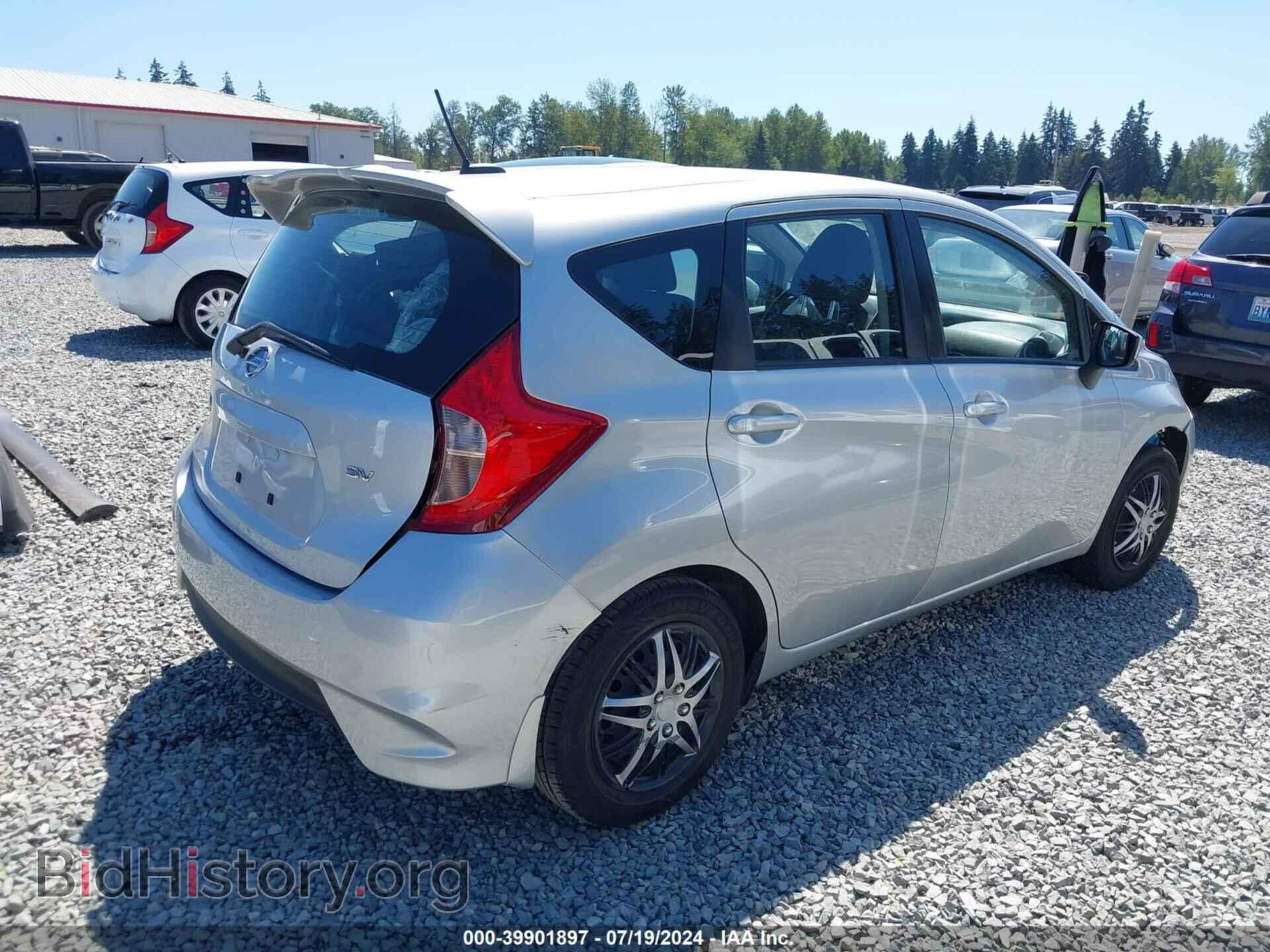 2018 NISSAN VERSA NOTE - VIN: 3N1CE2CP2JL356363 - Фото 4