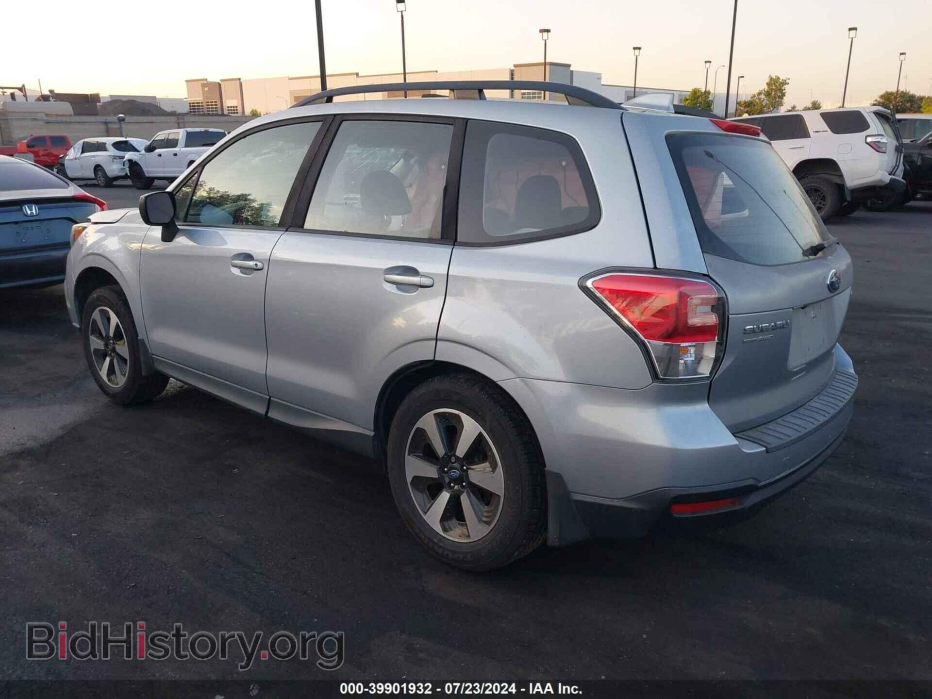 2017 SUBARU FORESTER - VIN: JF2SJABC1HH419878 - Фото 3