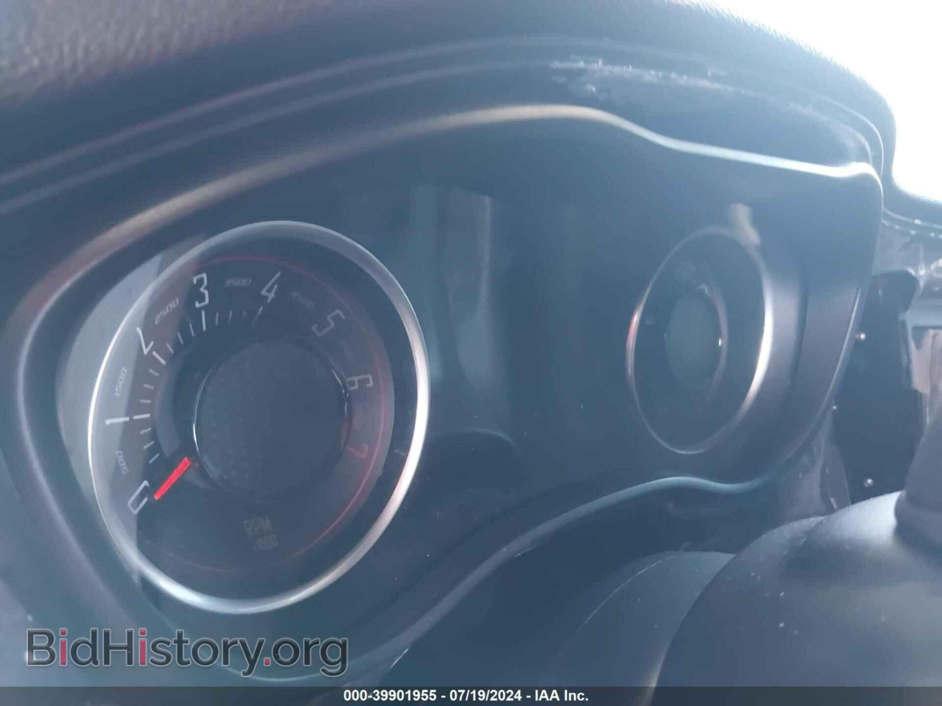 2019 DODGE CHALLENGER - VIN: 2C3CDZAG7KH731464 - Photo 16