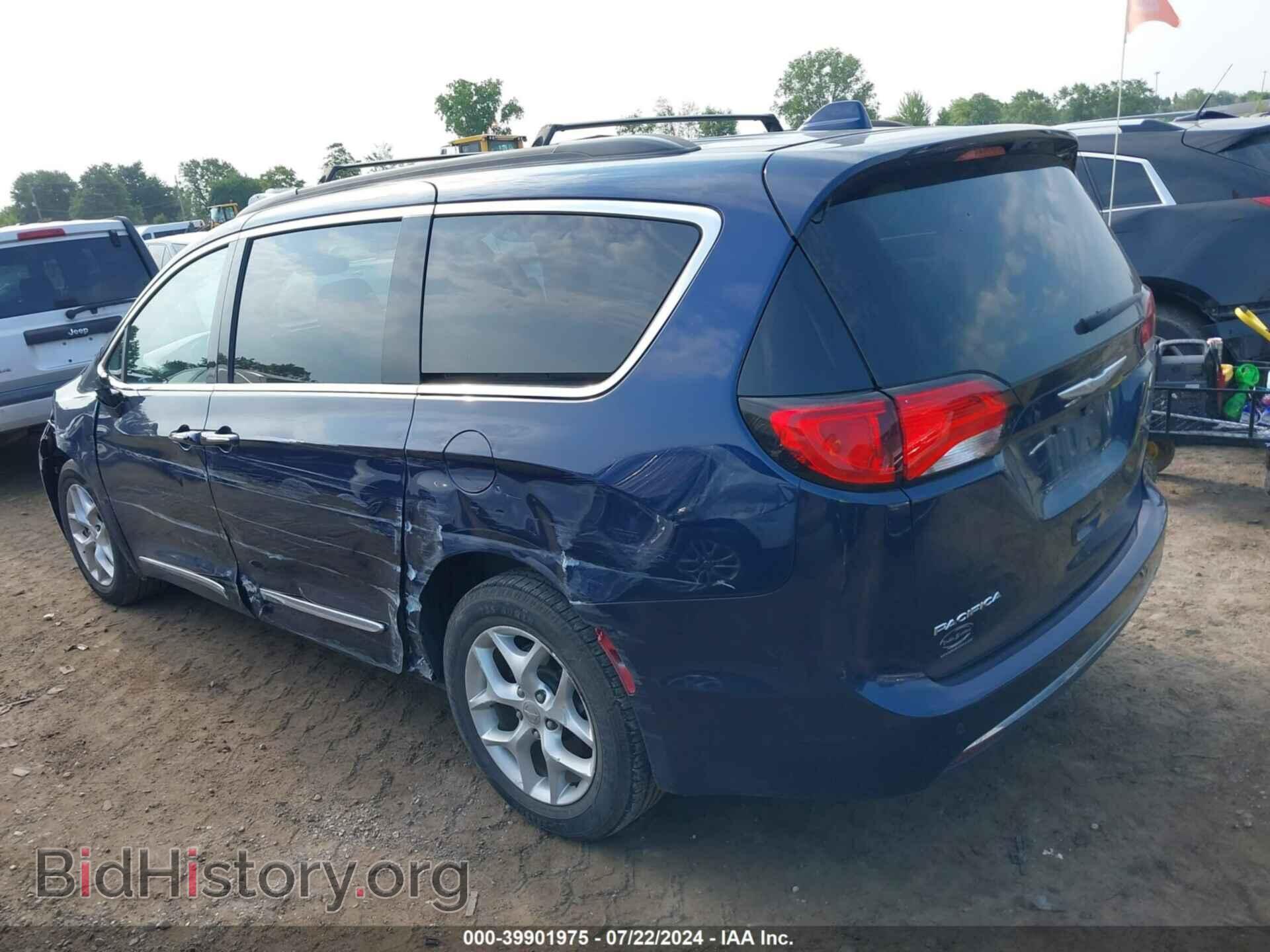 2017 CHRYSLER PACIFICA - VIN: 2C4RC1BG8HR635063 - Фото 3