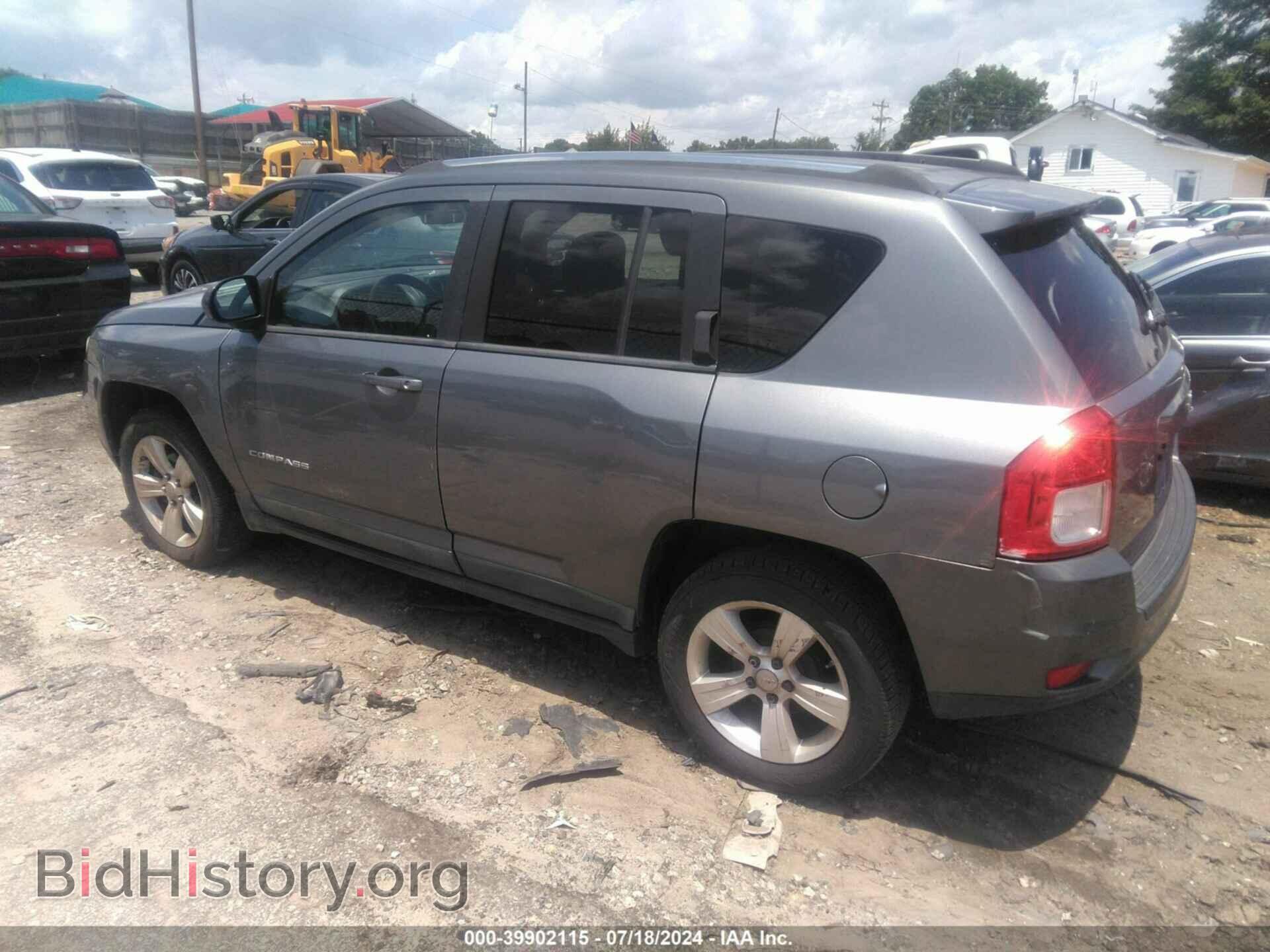 2011 JEEP COMPASS - VIN: 1J4NT1FA6BD260198 - Фото 3