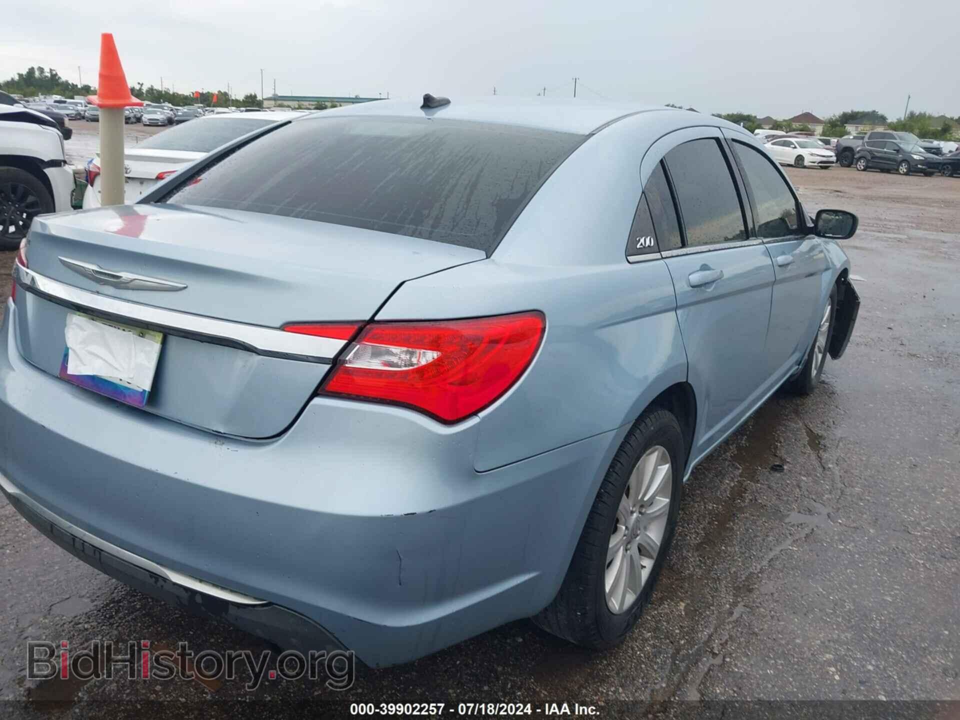 2013 CHRYSLER 200 - VIN: 1C3CCBBB3DN539305 - Фото 4