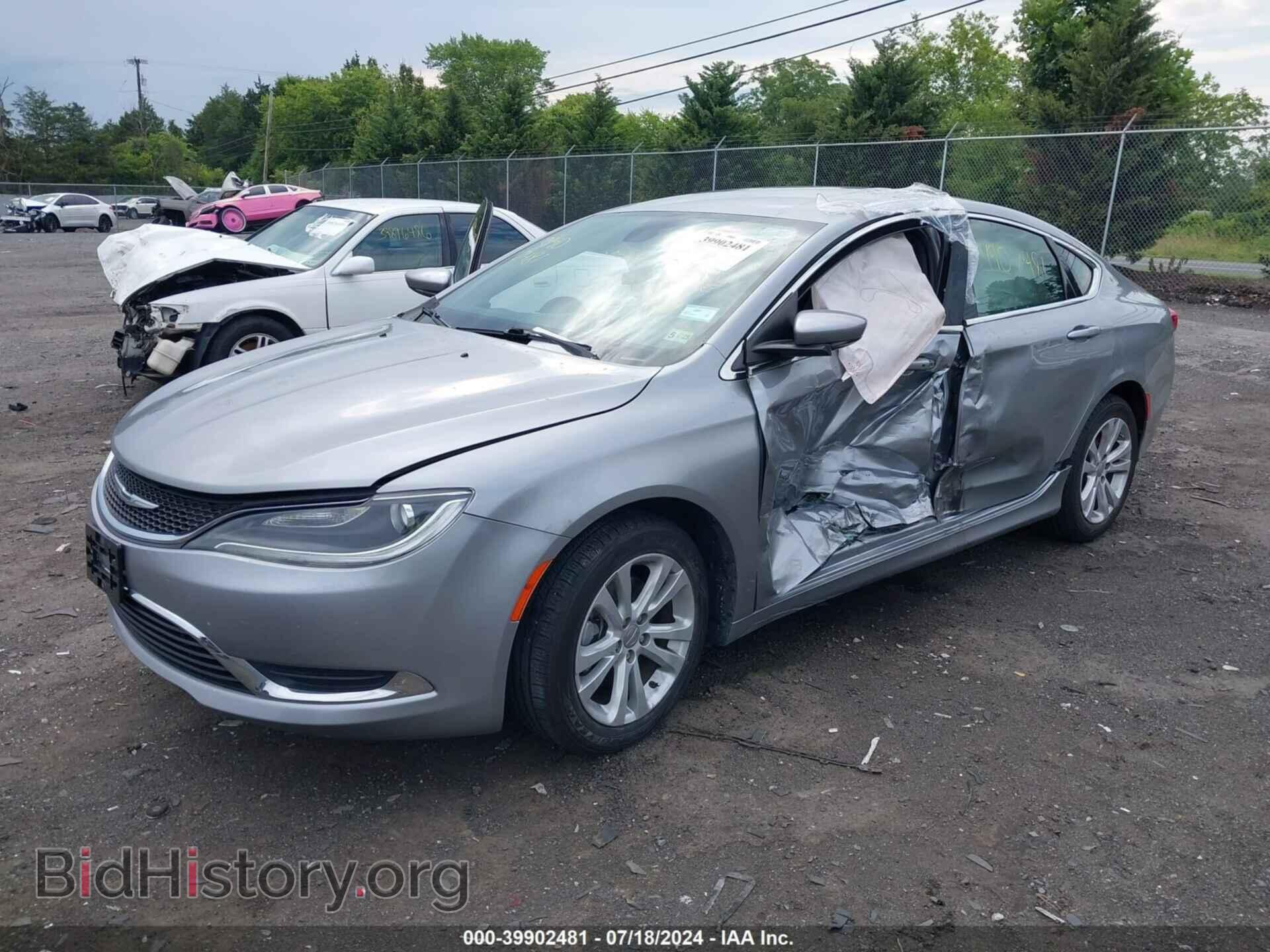 2017 CHRYSLER 200 - VIN: 1C3CCCAB3HN512408 - Фото 2