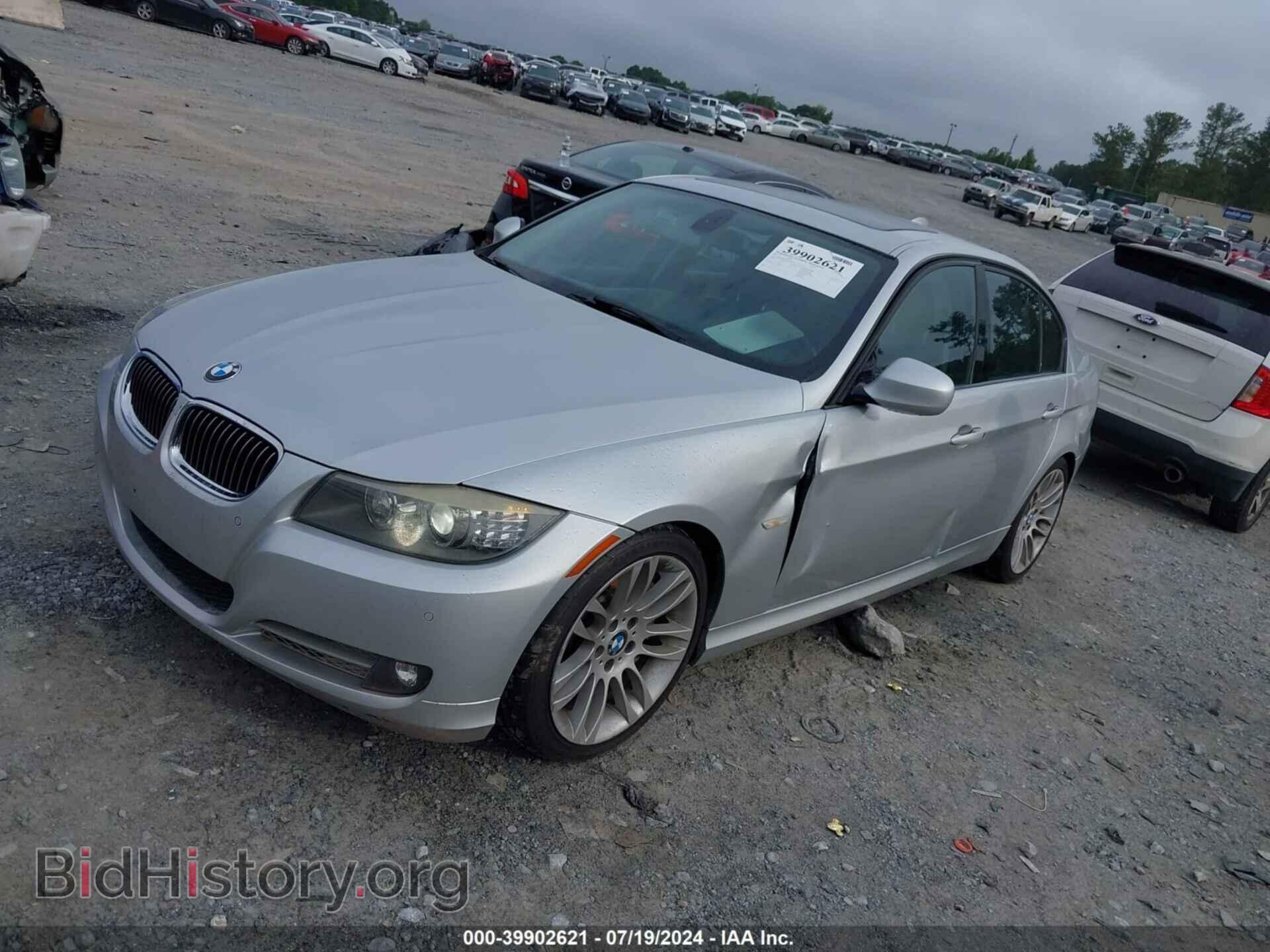 2011 BMW 335D - VIN: WBAPN7C53BA779940 - Фото 2