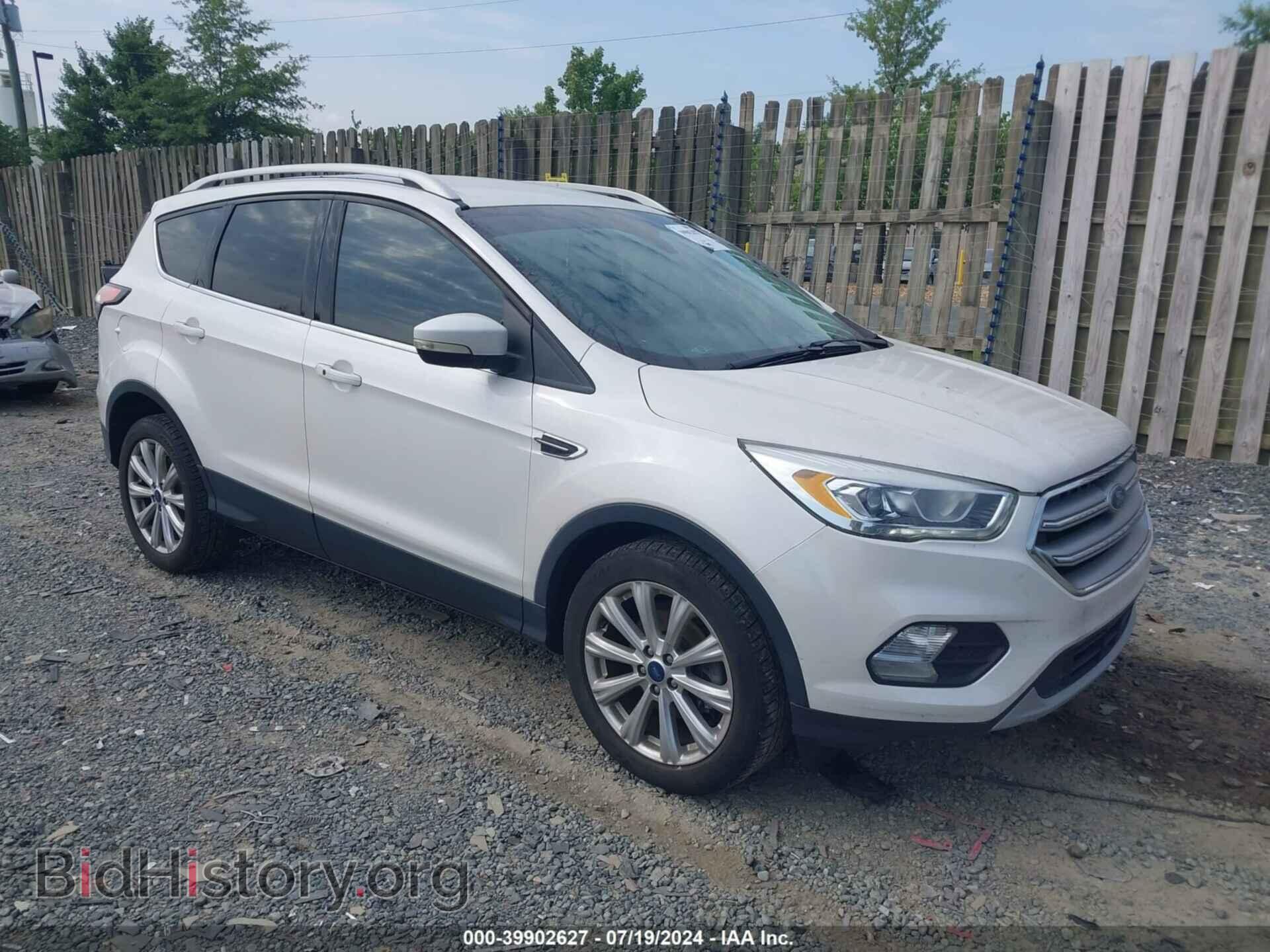 Фотография 1FMCU0JD8HUC31702 - FORD ESCAPE 2017