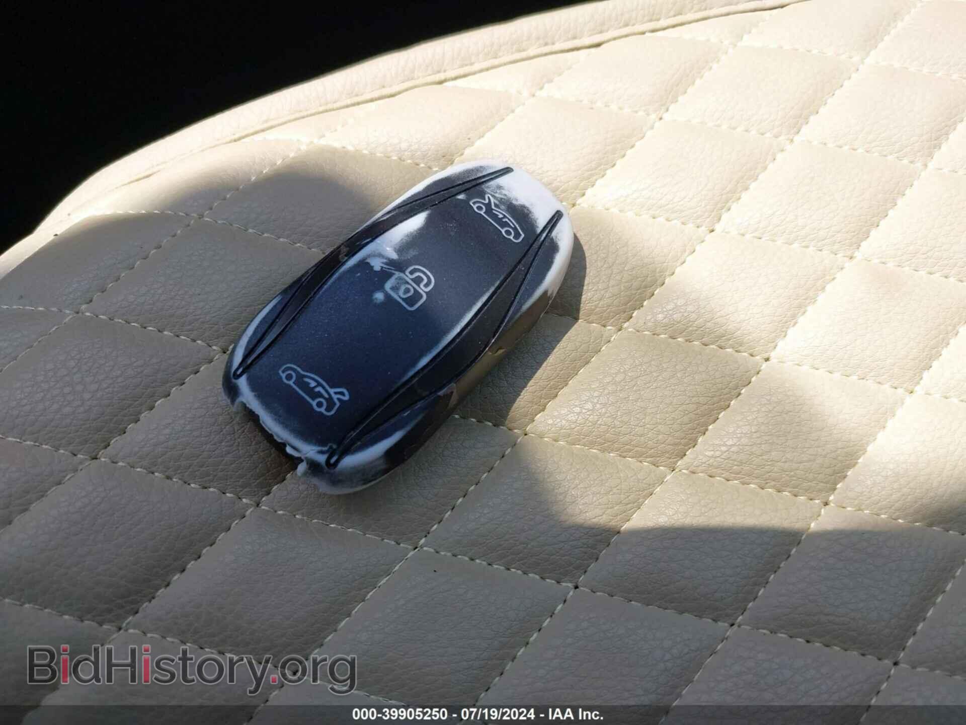 2013 TESLA MODEL S - VIN: 5YJSA1CN3DFP04493 - Фото 11
