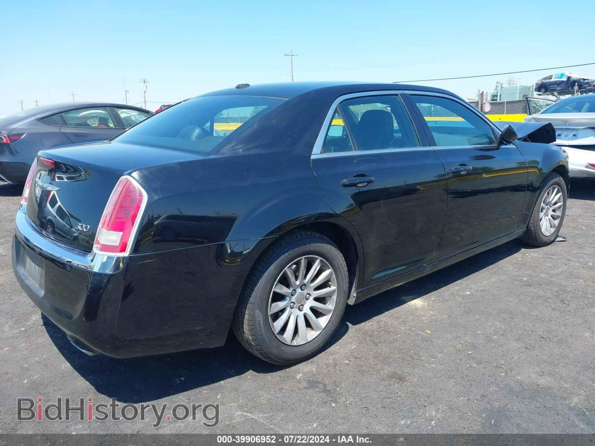 2013 CHRYSLER 300 - VIN: 2C3CCAAG5DH576145 - Фото 4