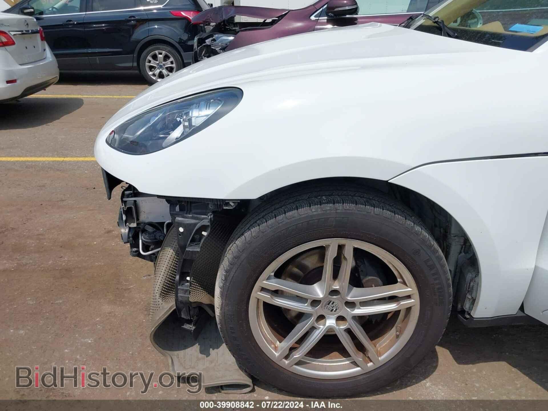 2017 PORSCHE MACAN - VIN: WP1AA2A52HLB05932 - Photo 18