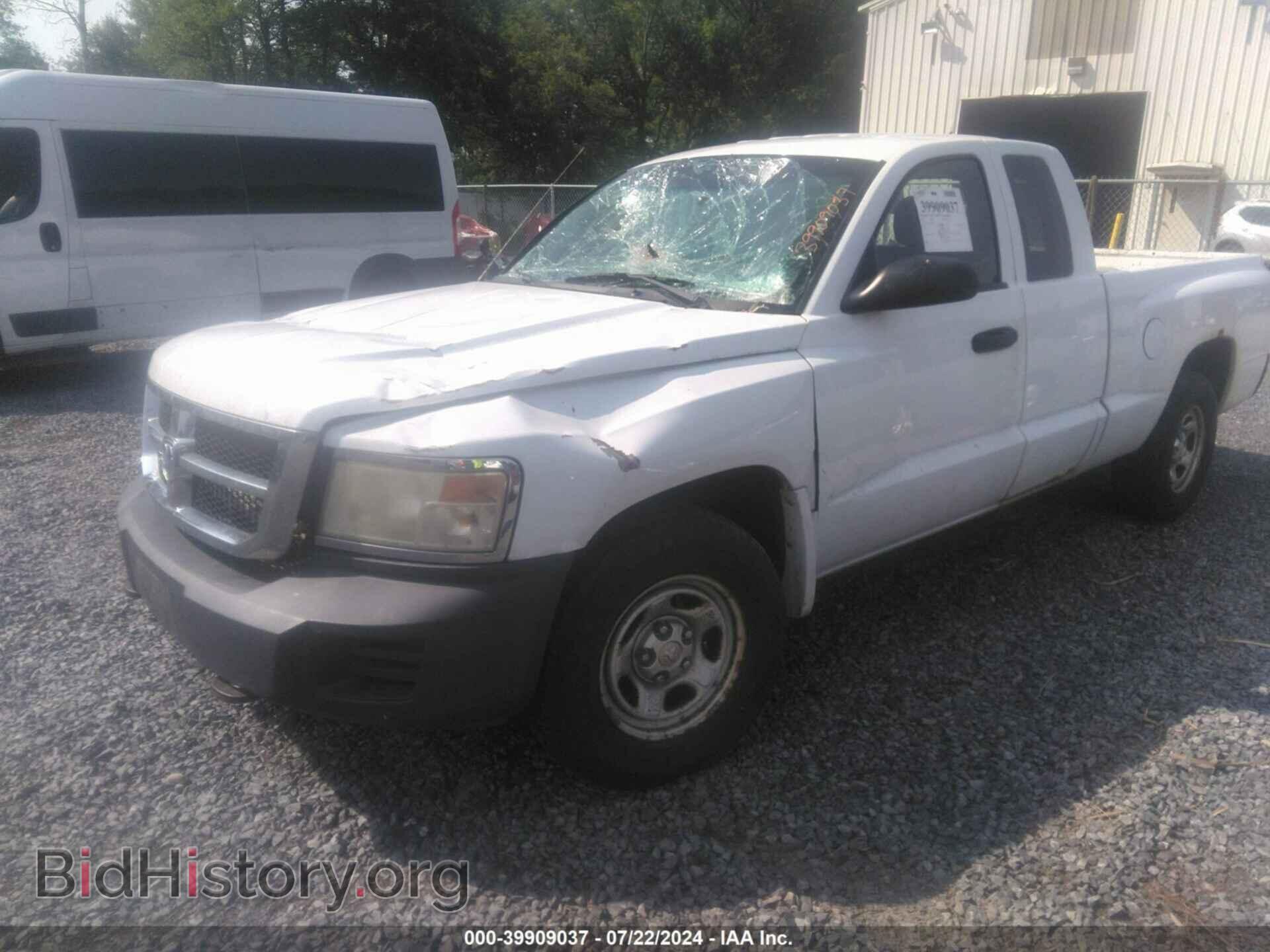 2008 DODGE DAKOTA - VIN: 1D7HW22K48S552425 - Фото 2