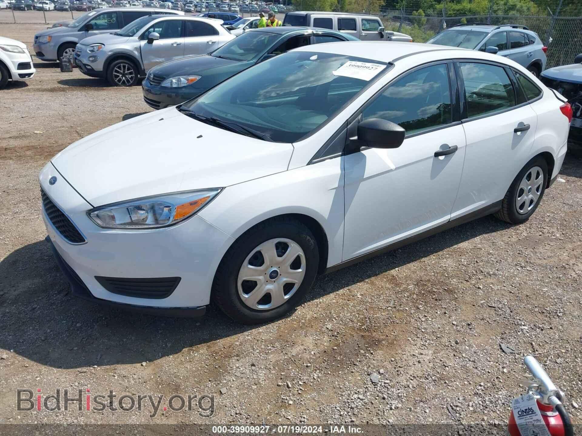 2016 FORD FOCUS - VIN: 1FADP3E27GL211297 - Фото 2