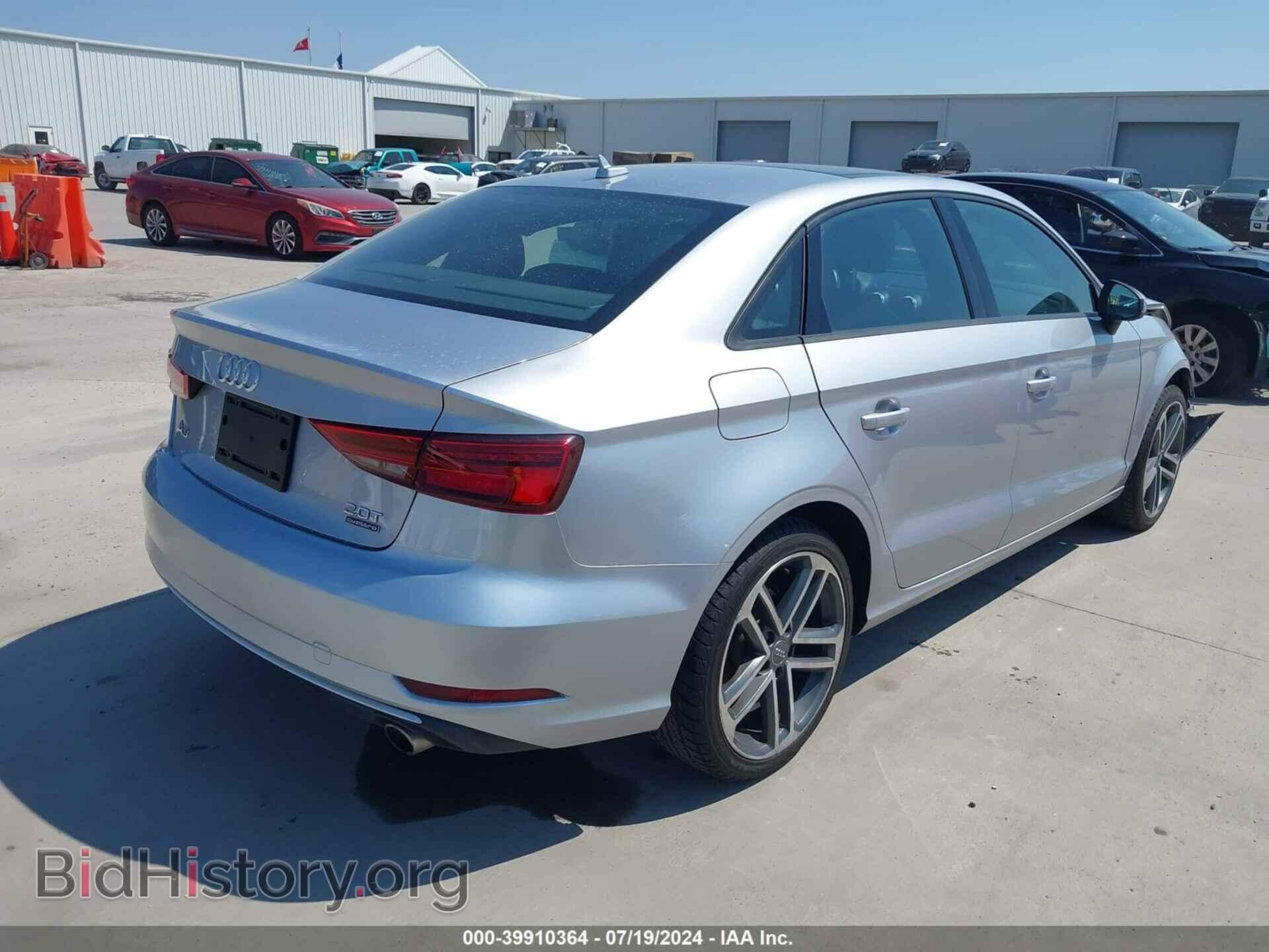 2018 AUDI A3 - VIN: WAUB8GFF2J1031359 - Фото 4