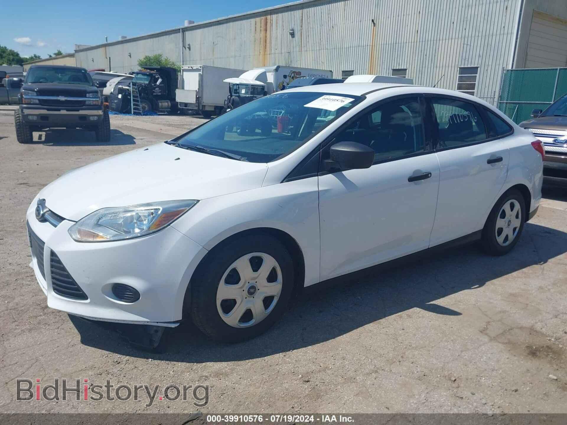 2014 FORD FOCUS - VIN: 1FADP3E28EL280366 - Photo 2