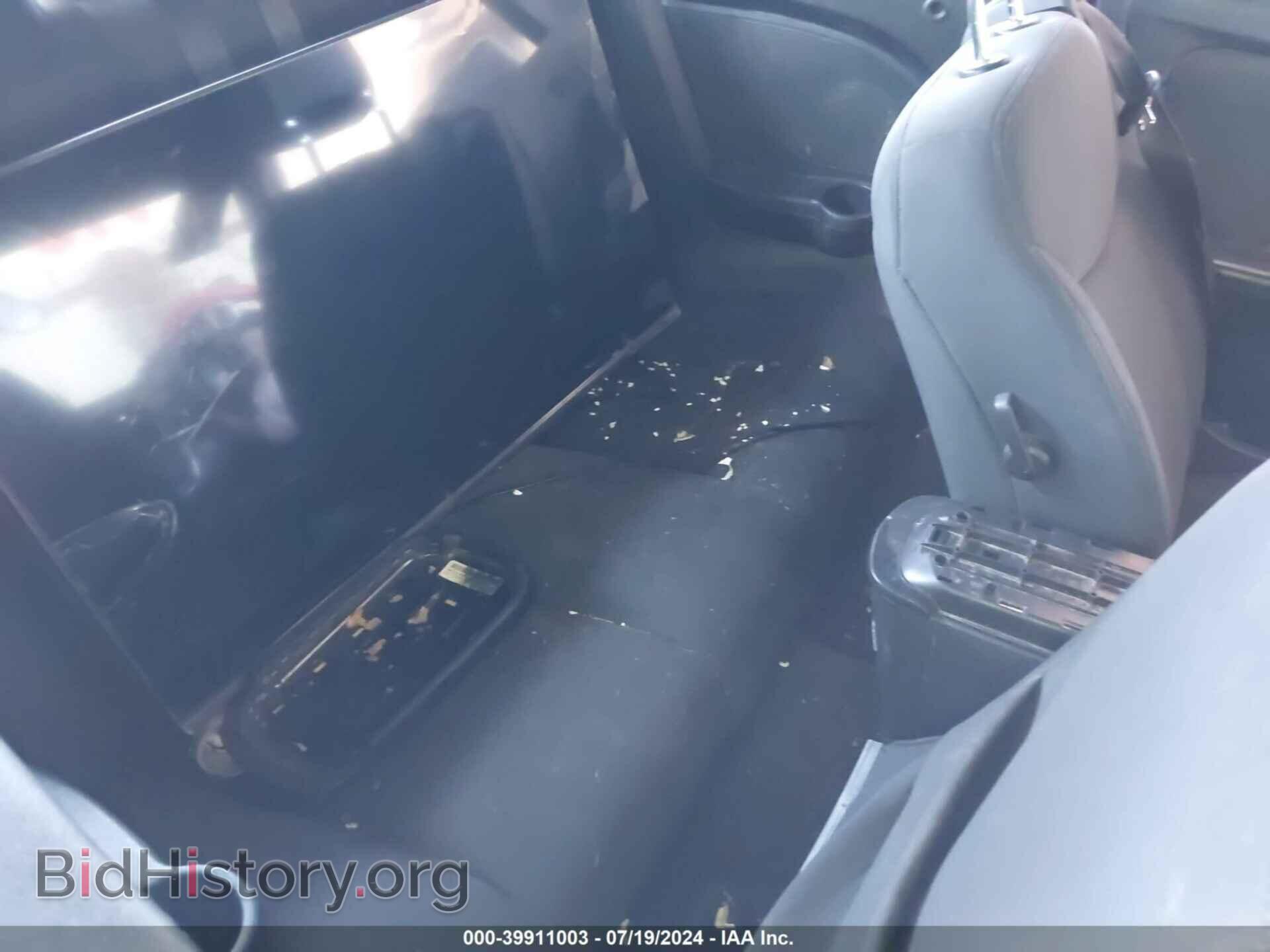 2012 CHRYSLER 200 - VIN: 1C3BCBEB1CN127809 - Фото 8