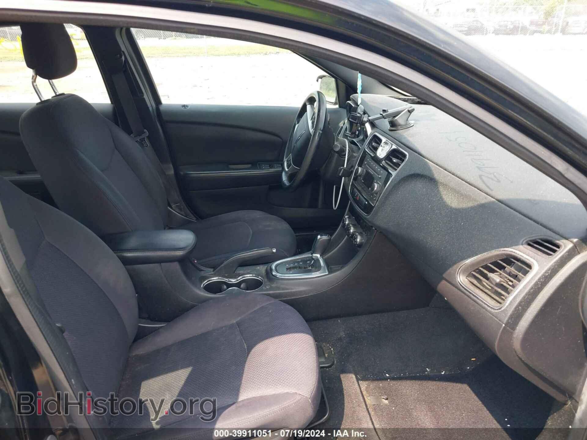 2013 CHRYSLER 200 - VIN: 1C3CCBBB8DN695064 - Фото 5