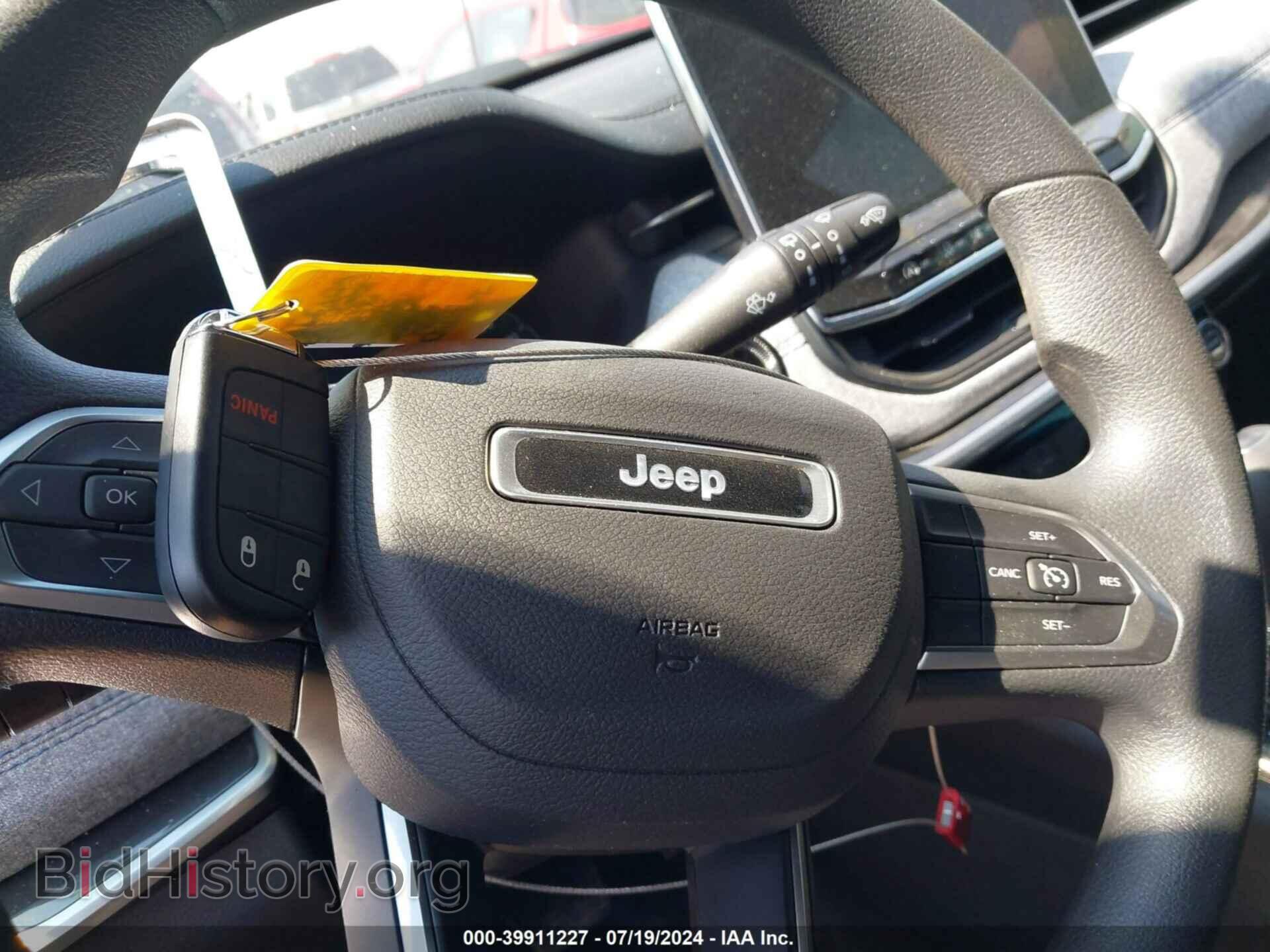 2024 JEEP COMPASS - VIN: 3C4NJDAN1RT121947 - Фото 11