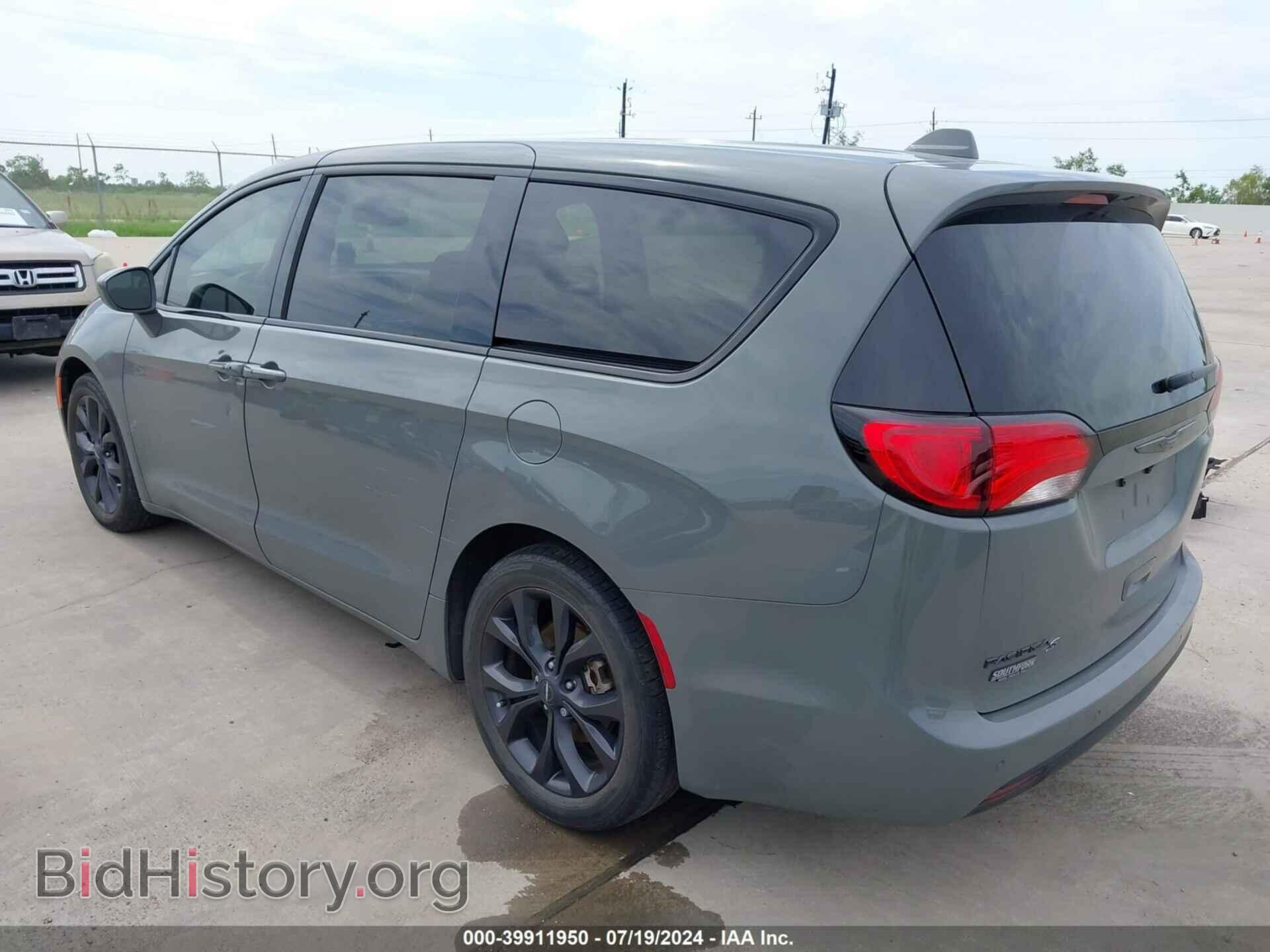 2020 CHRYSLER PACIFICA - VIN: 2C4RC1FG0LR258649 - Фото 3