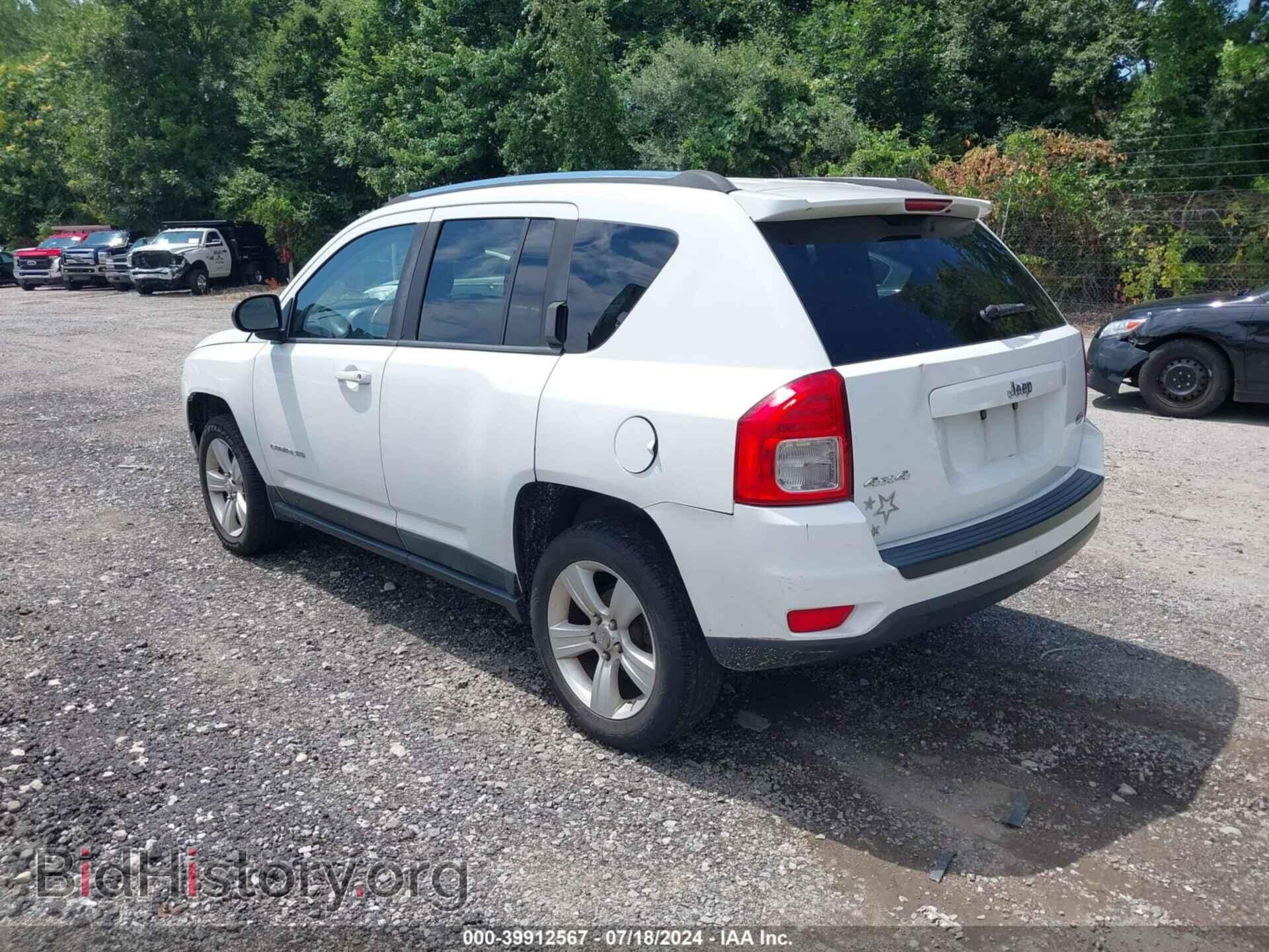 2011 JEEP COMPASS - VIN: 1J4NF1FB9BD244495 - Фото 3