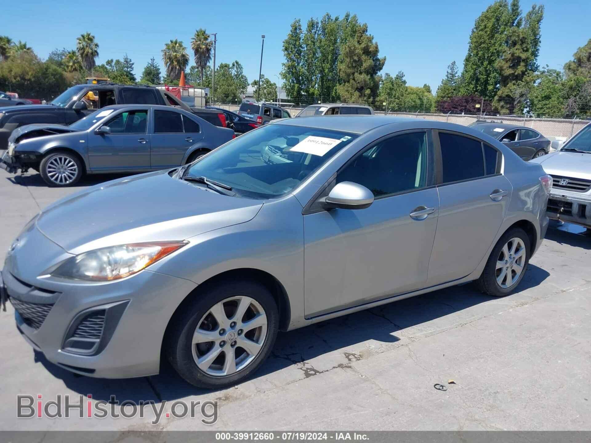 2011 MAZDA MAZDA3 - VIN: JM1BL1VG0B1491212 - Фото 2