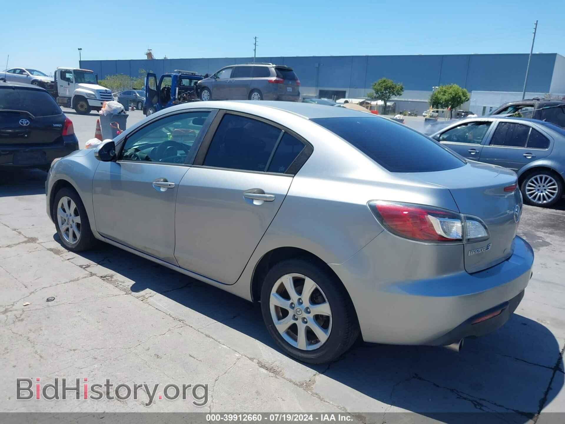 2011 MAZDA MAZDA3 - VIN: JM1BL1VG0B1491212 - Фото 3