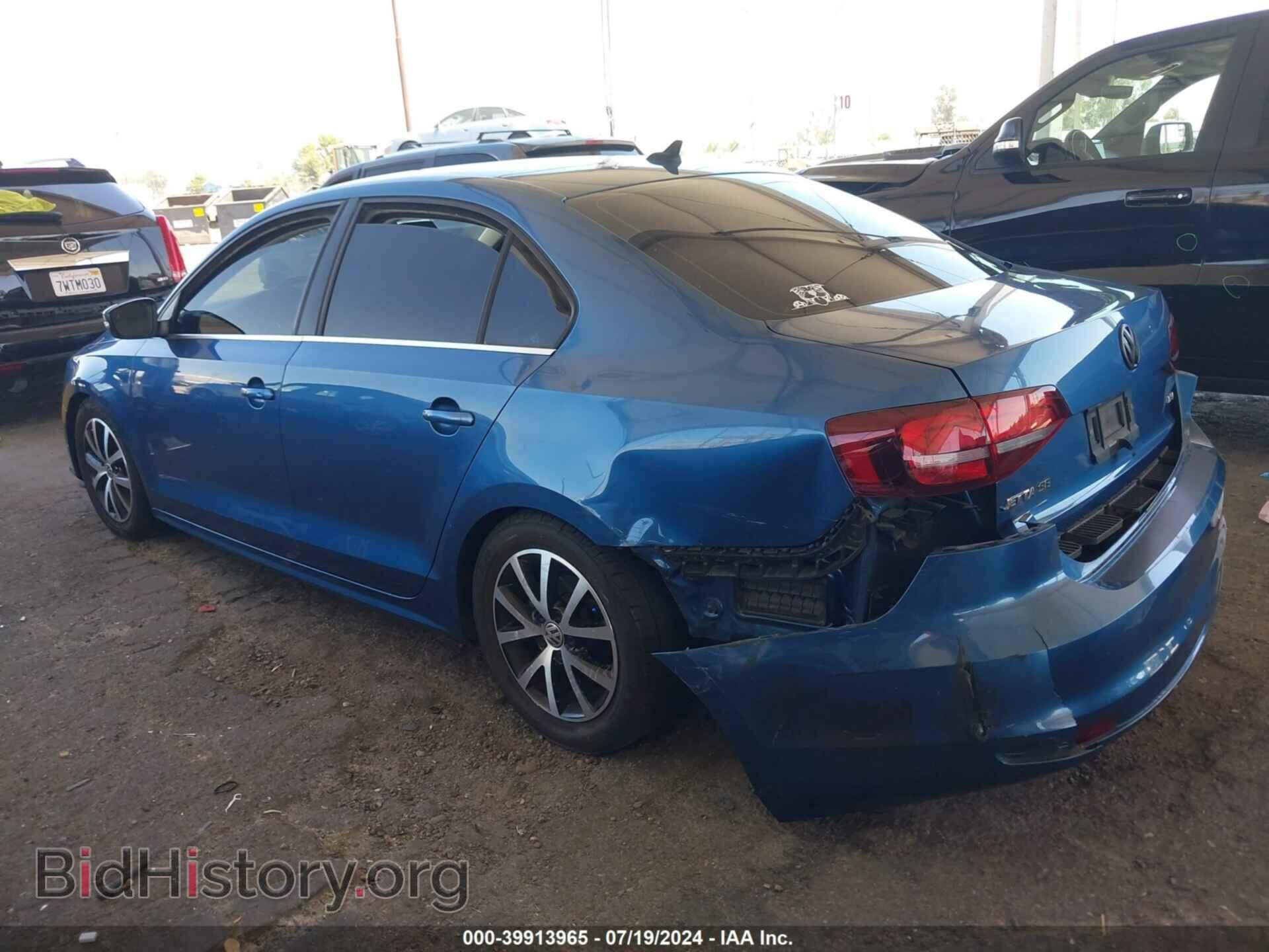2017 VOLKSWAGEN JETTA - VIN: 3VWDB7AJ8HM203090 - Фото 3