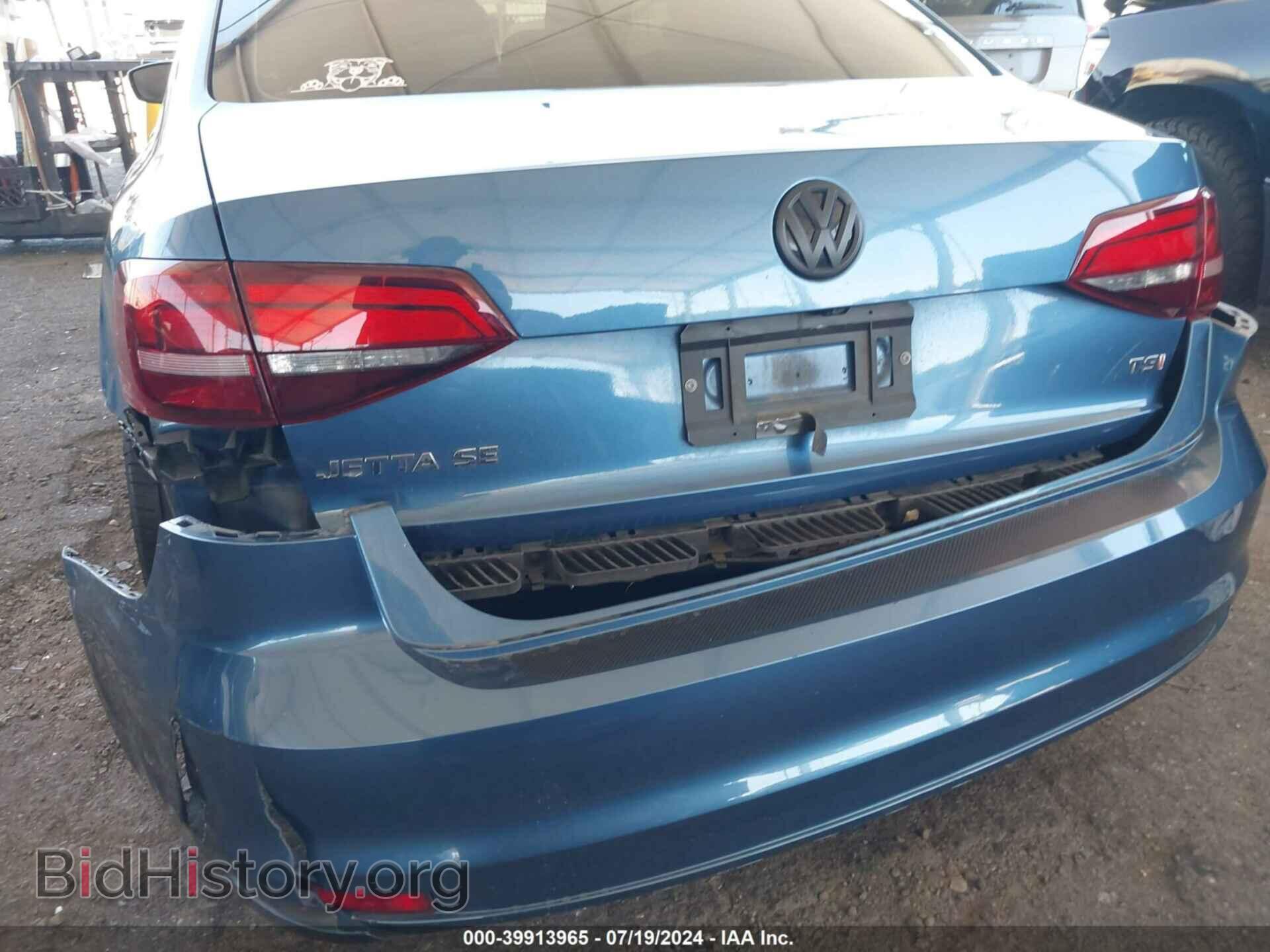 2017 VOLKSWAGEN JETTA - VIN: 3VWDB7AJ8HM203090 - Фото 6