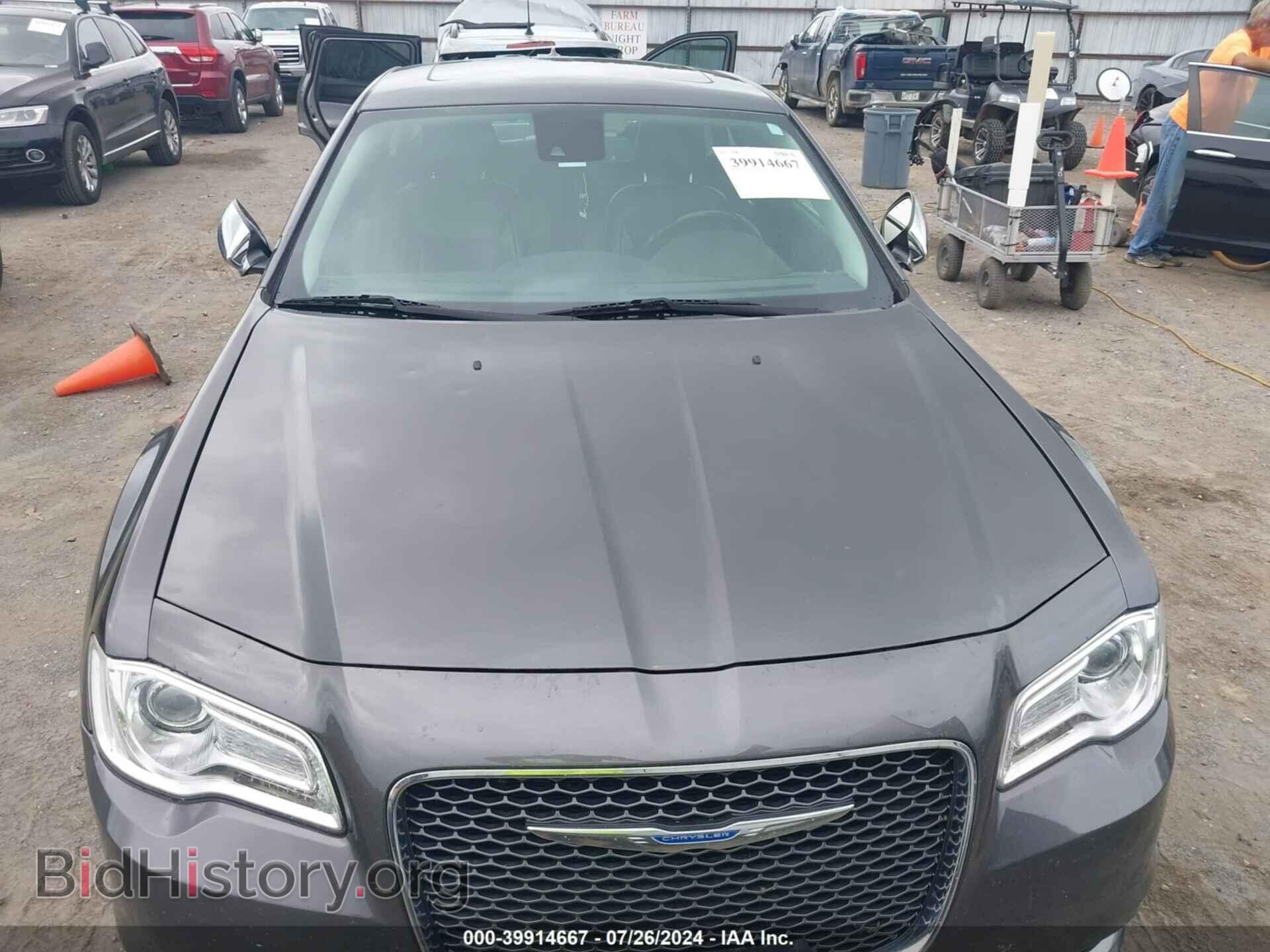 2017 CHRYSLER 300C - VIN: 2C3CCAEG3HH579822 - Фото 6