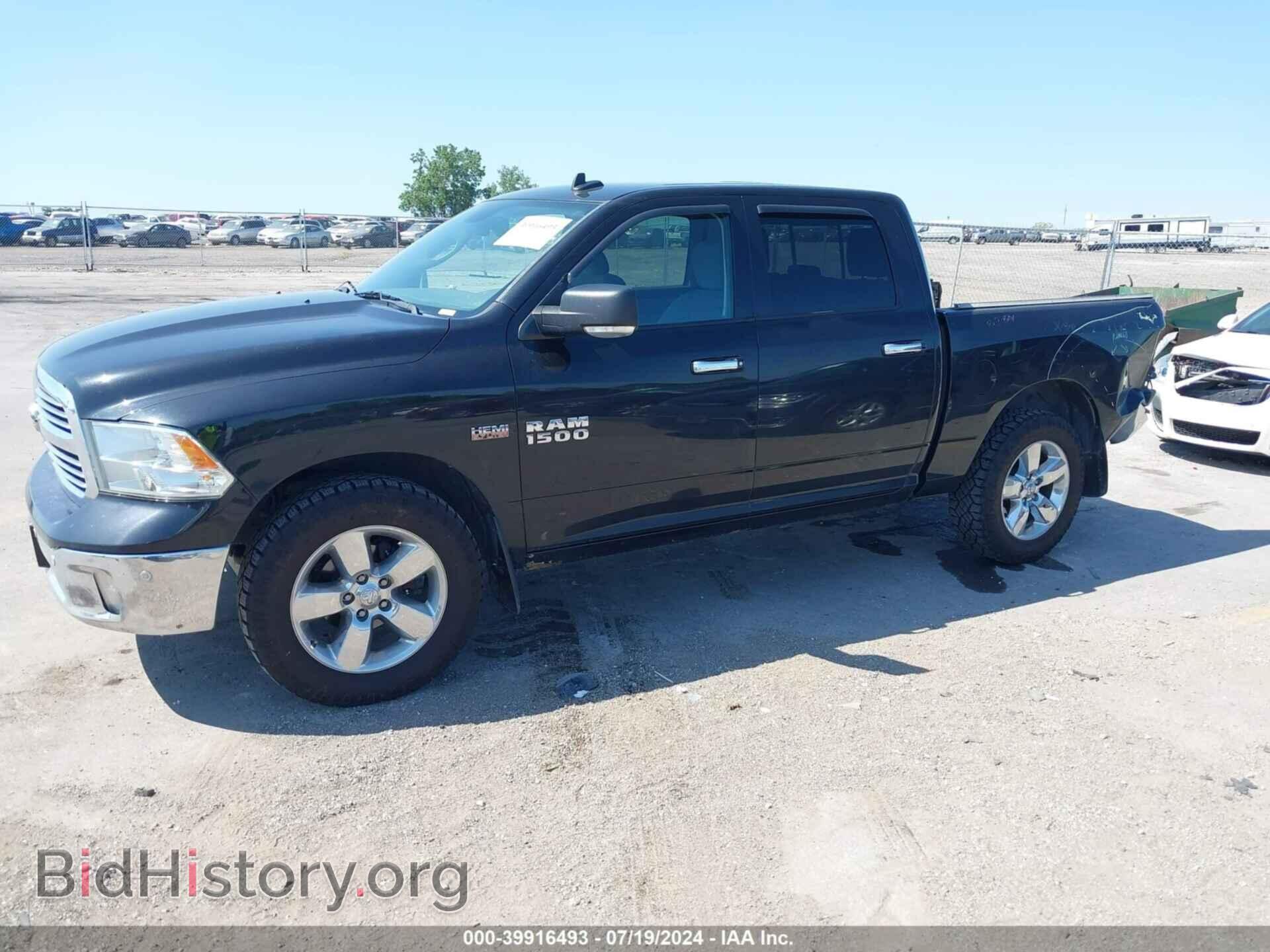 2016 RAM 1500 - VIN: 3C6RR7LT7GG250327 - Фото 2