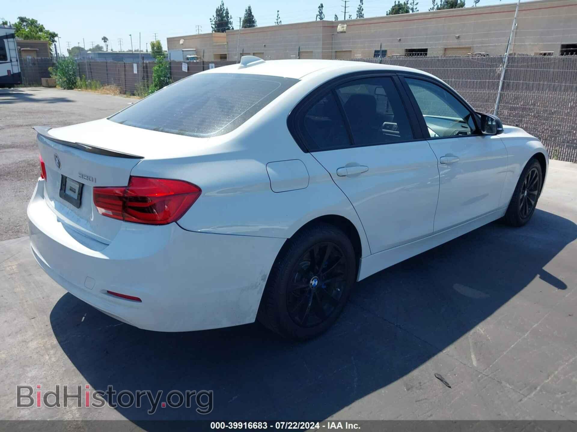 2016 BMW 320I - VIN: WBA8E1G51GNU12269 - Photo 4